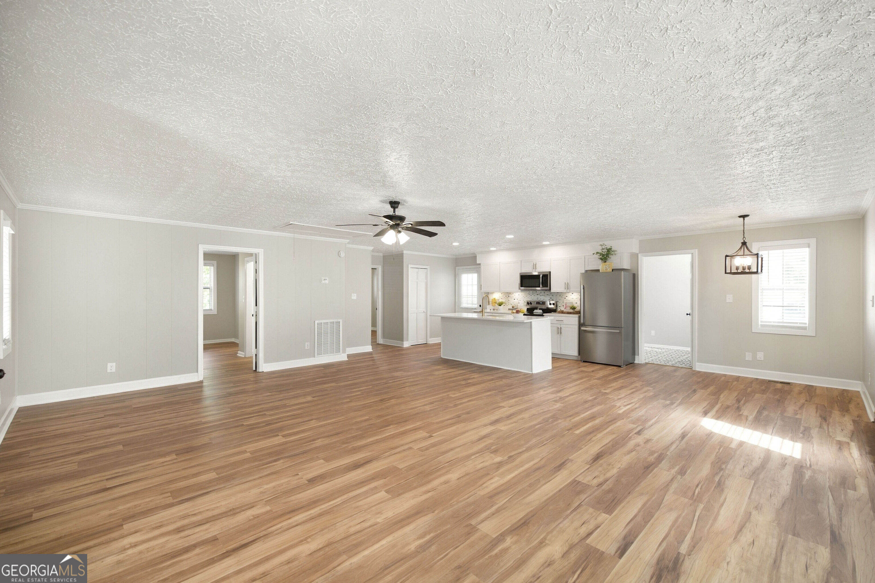 559 Shawnee Circle Property Photo 7