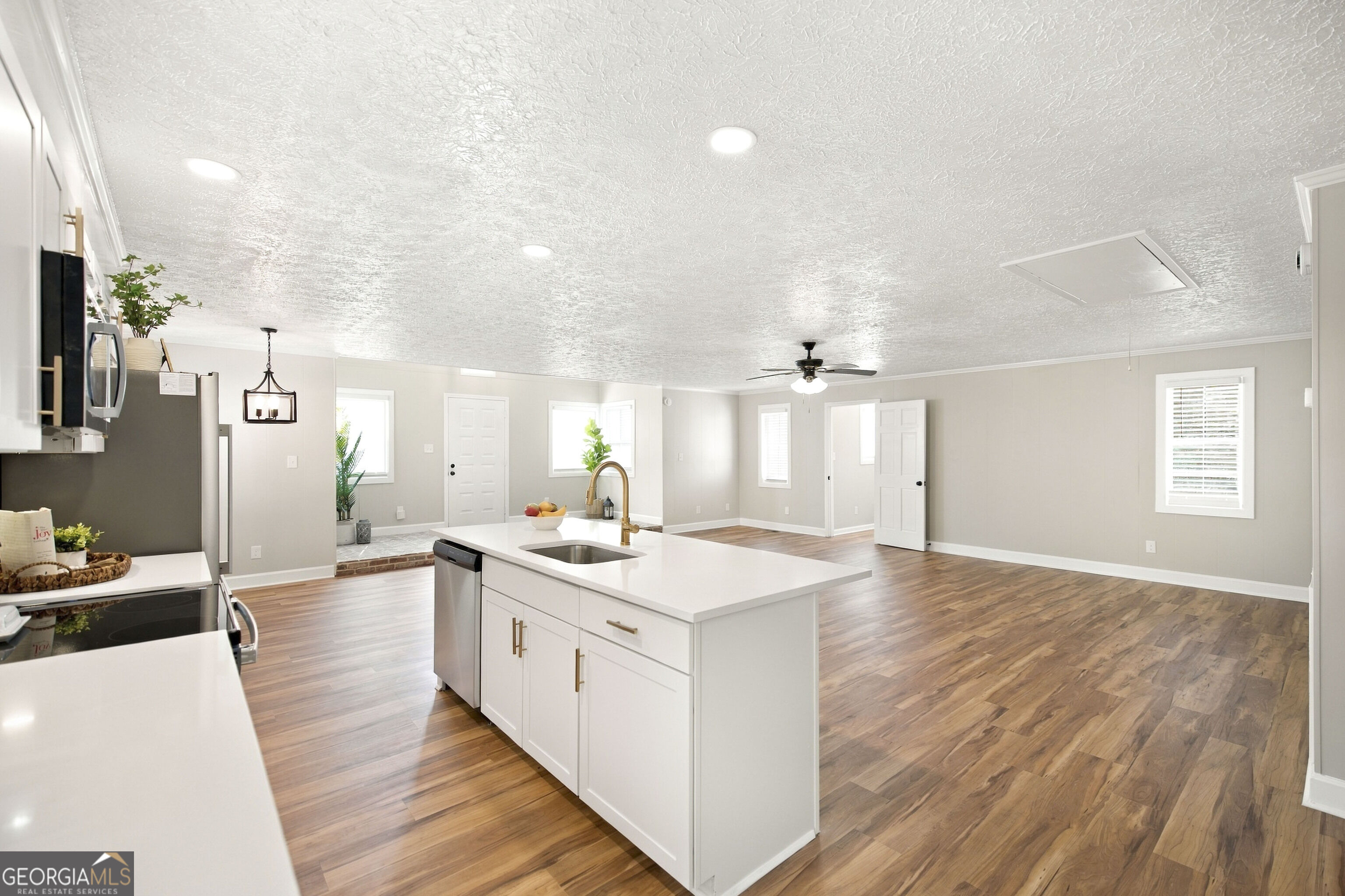 559 Shawnee Circle Property Photo 8