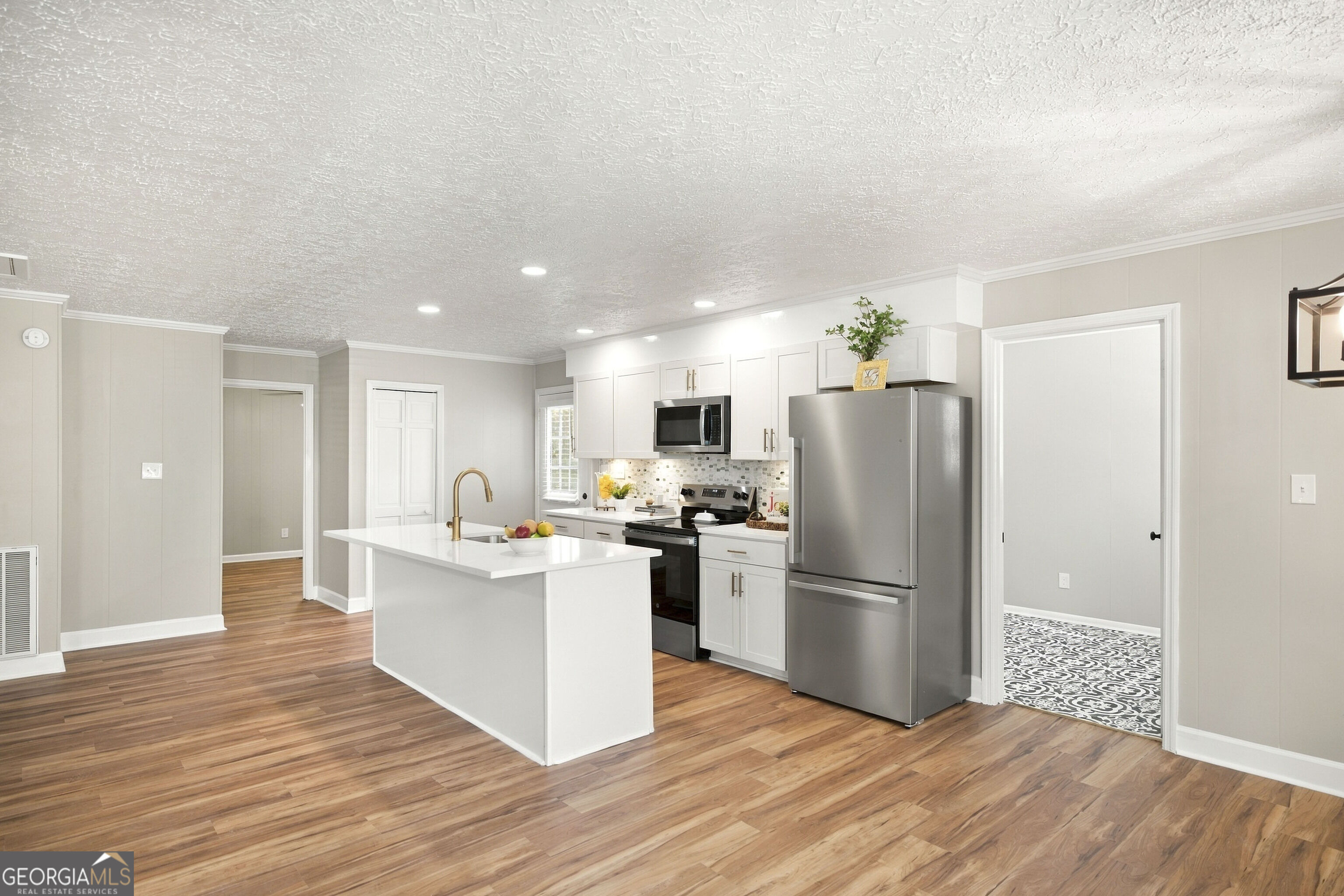 559 Shawnee Circle Property Photo 10