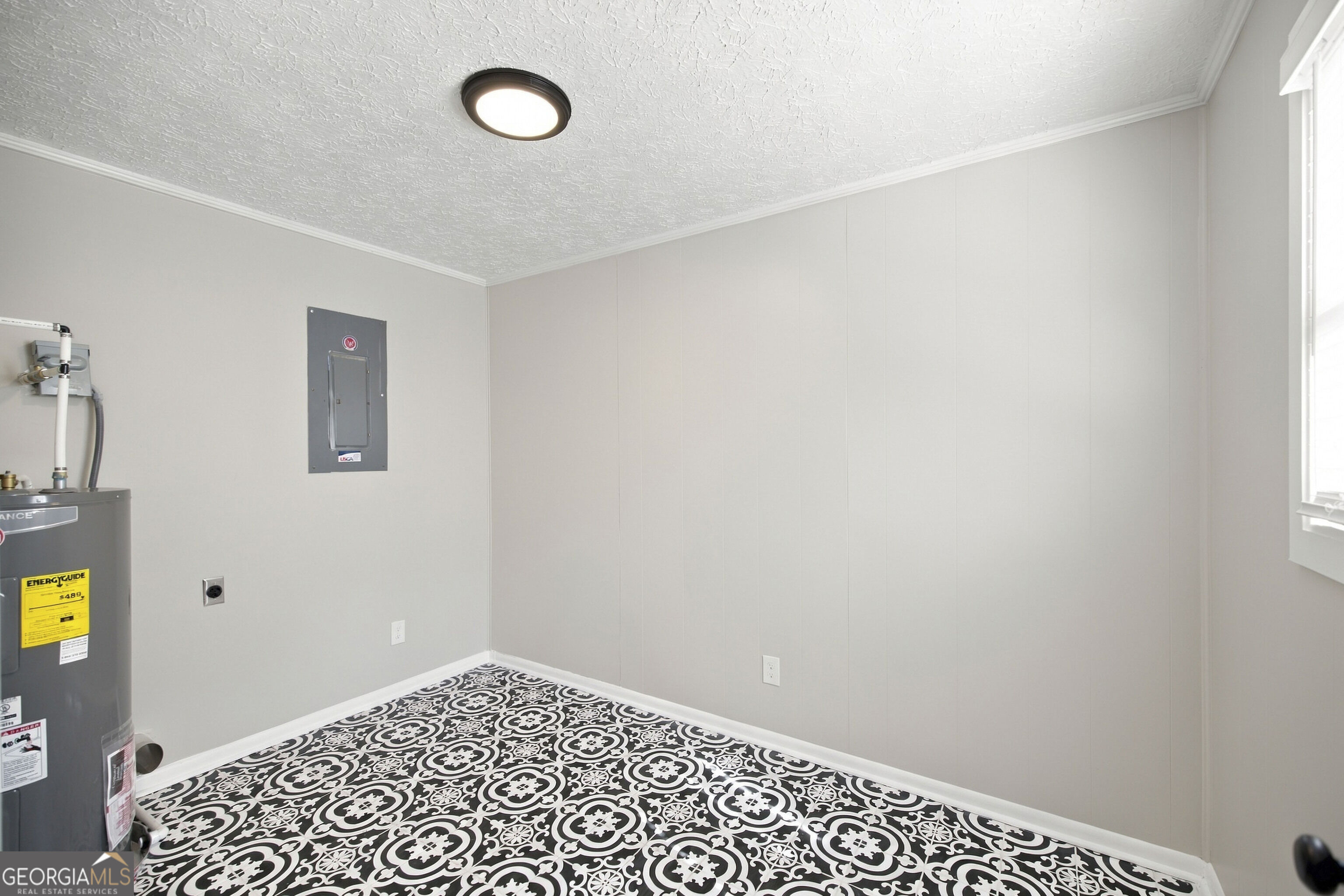 559 Shawnee Circle Property Photo 14