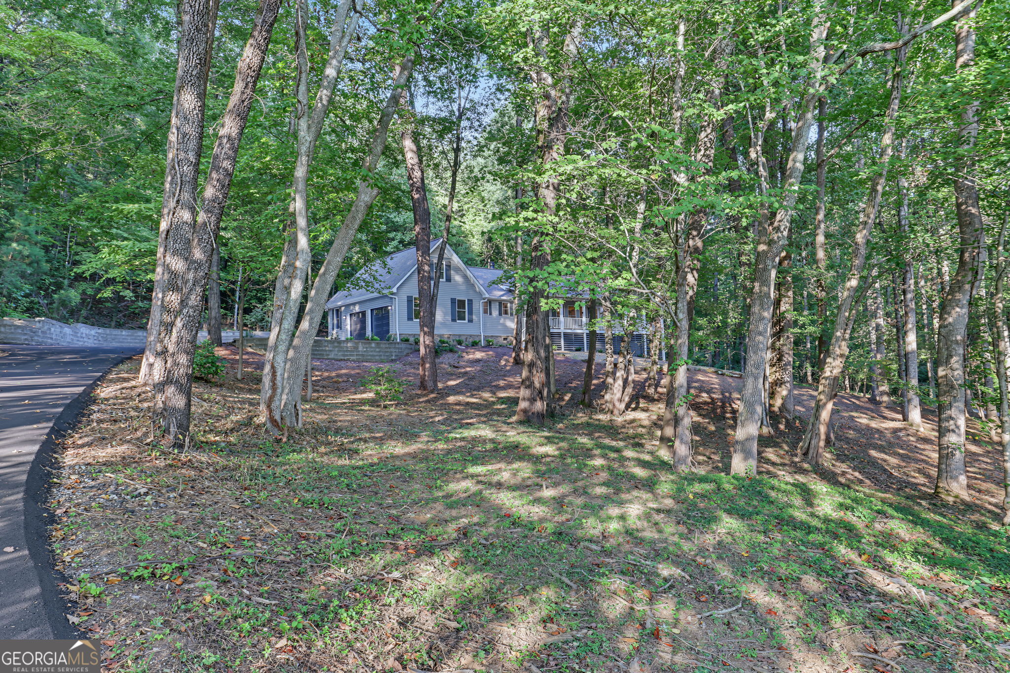 623 Deerfield Drive Property Photo 4