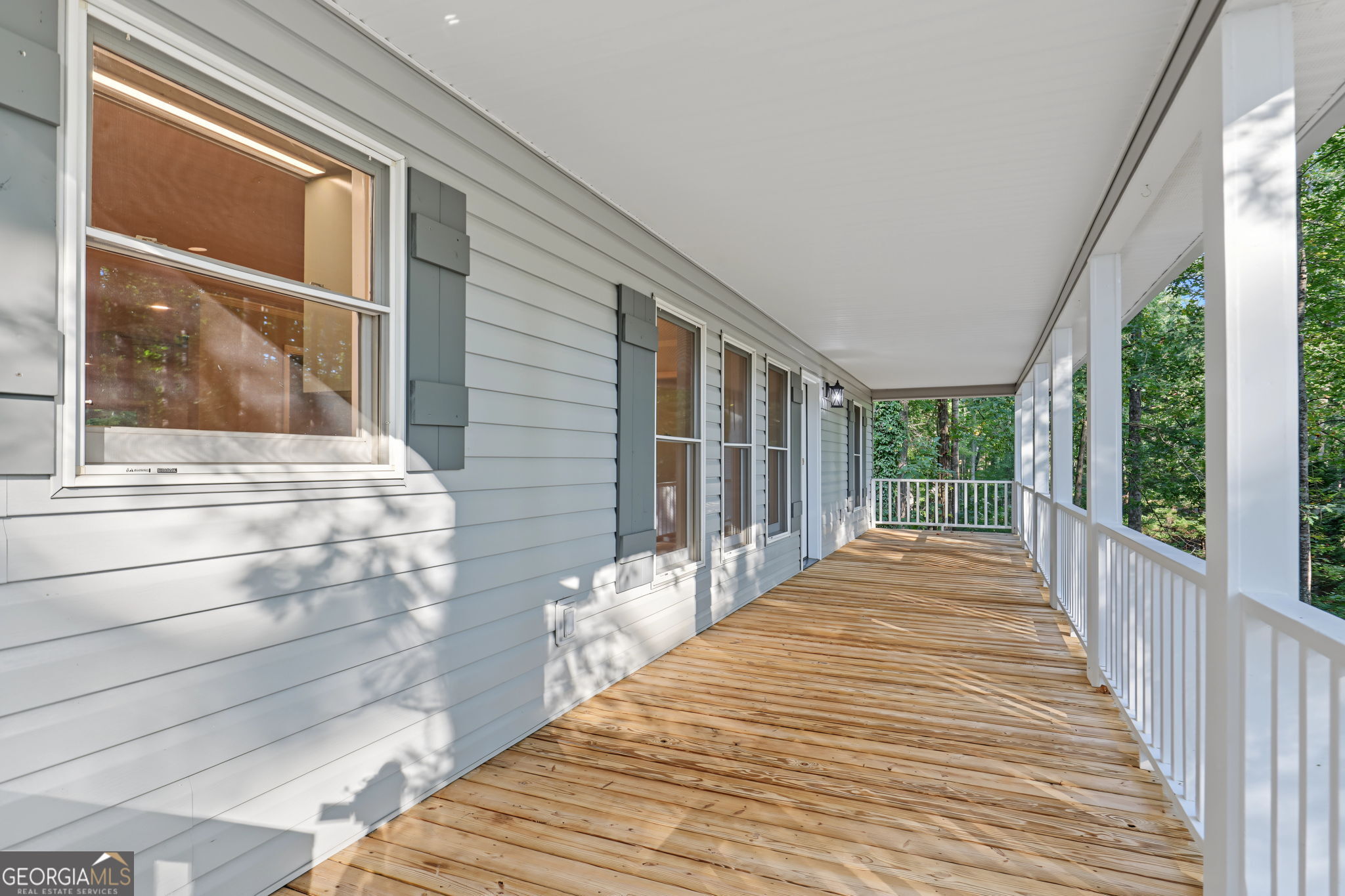 623 Deerfield Drive Property Photo 6
