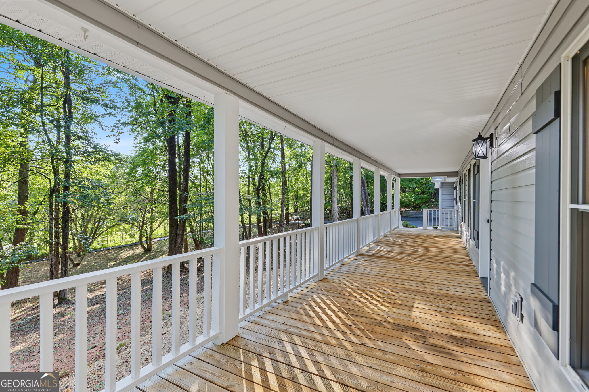 623 Deerfield Drive Property Photo 8