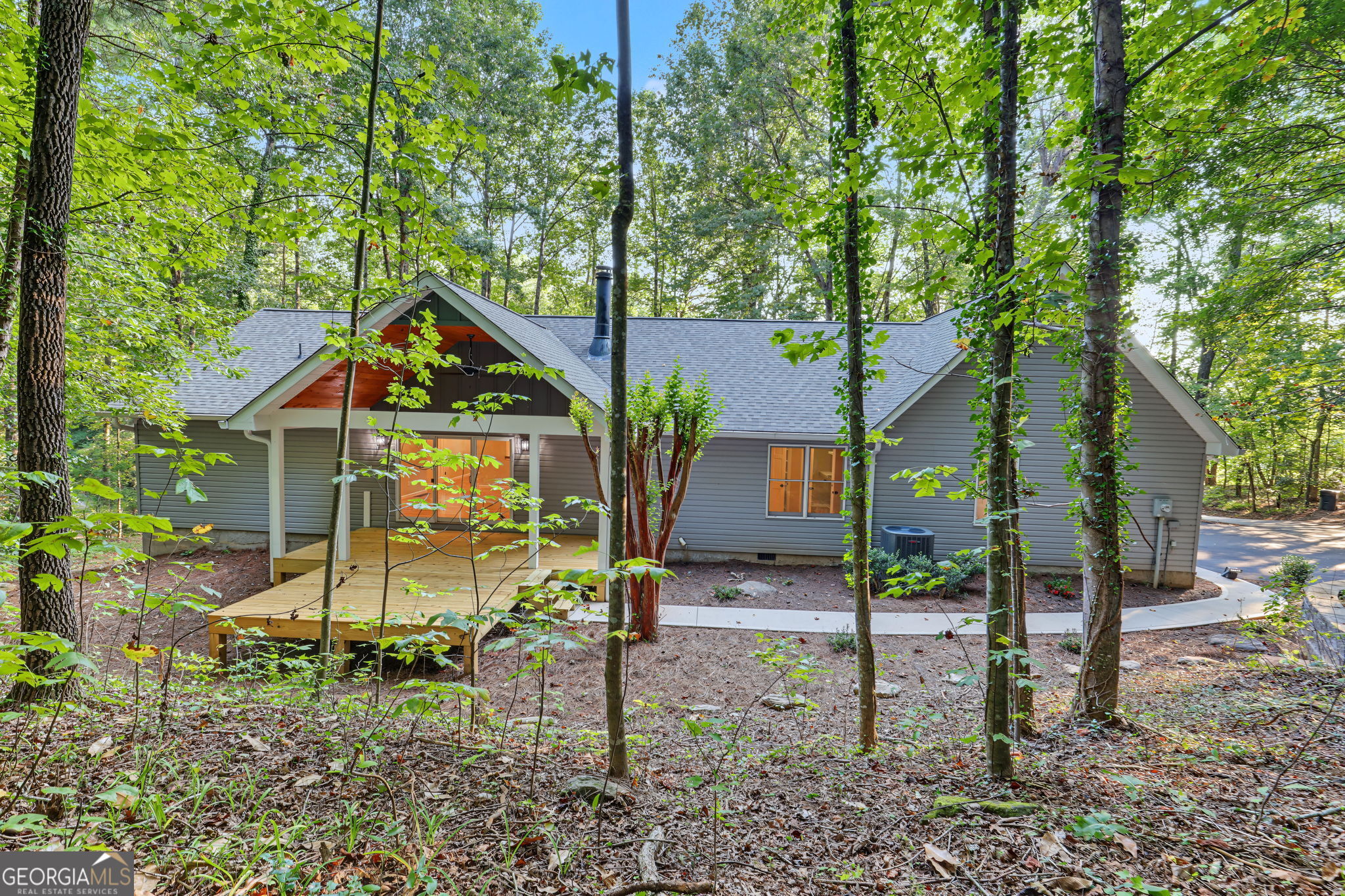 623 Deerfield Drive Property Photo 10