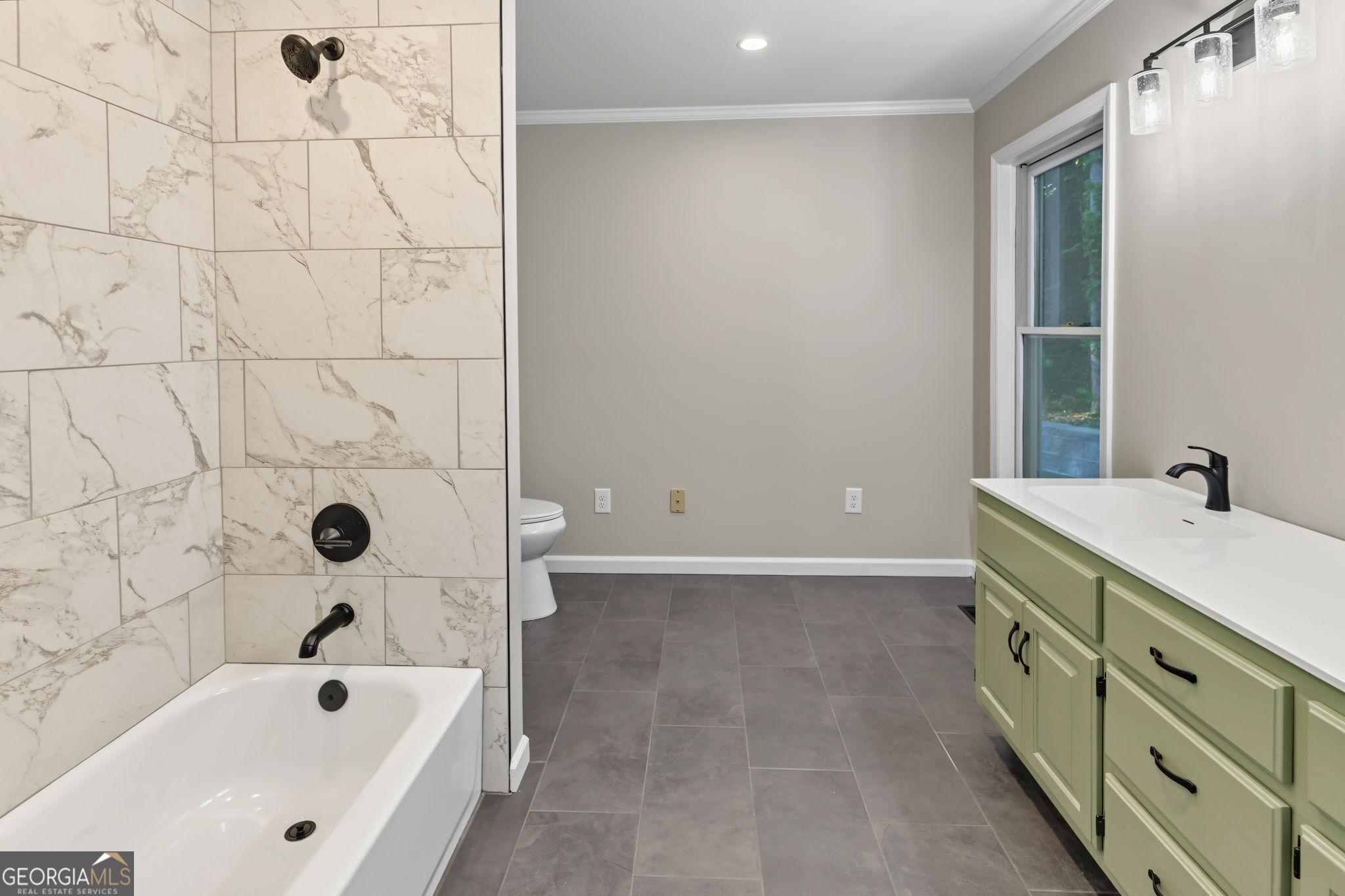 623 Deerfield Drive Property Photo 32