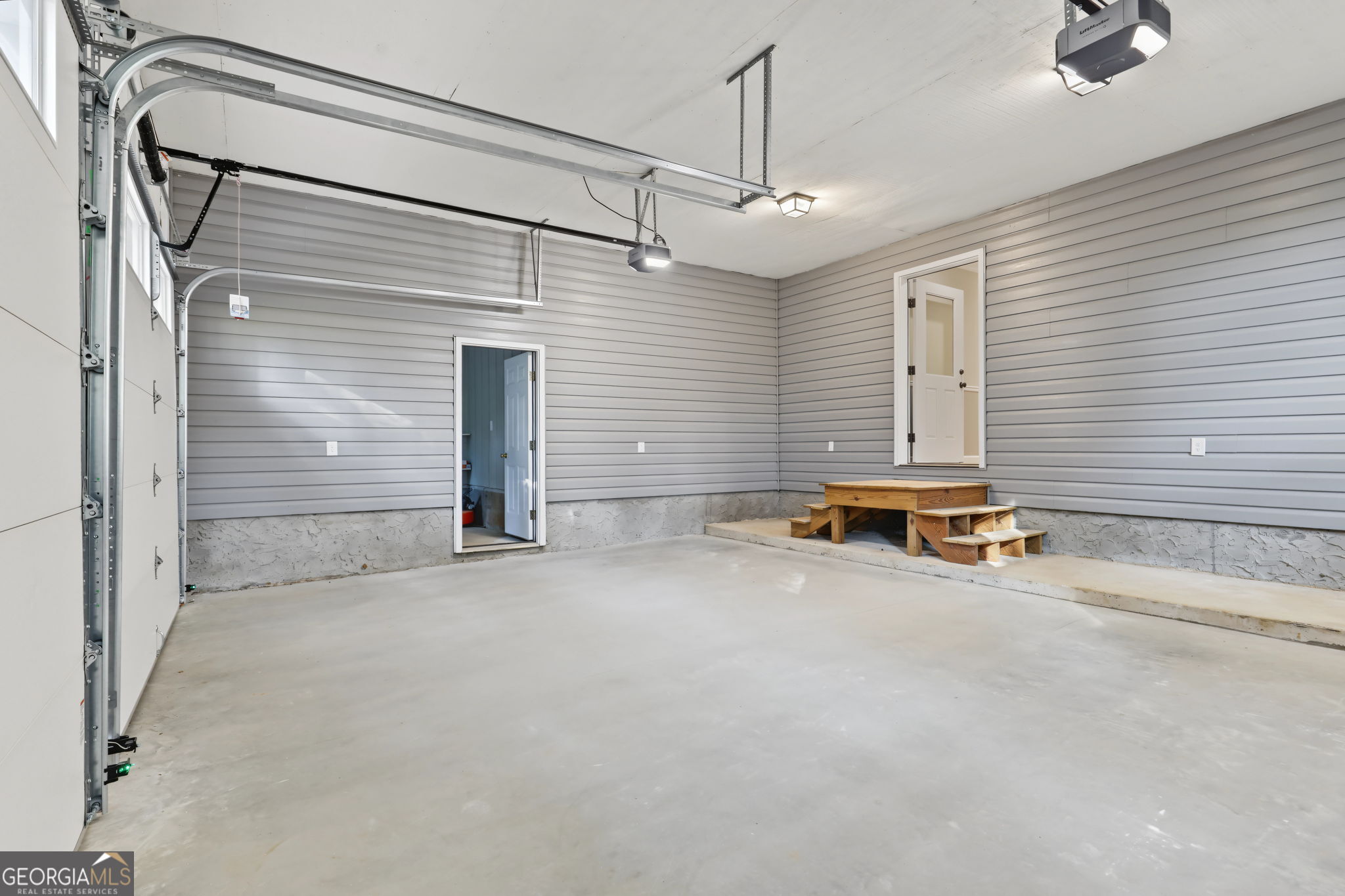 623 Deerfield Drive Property Photo 42