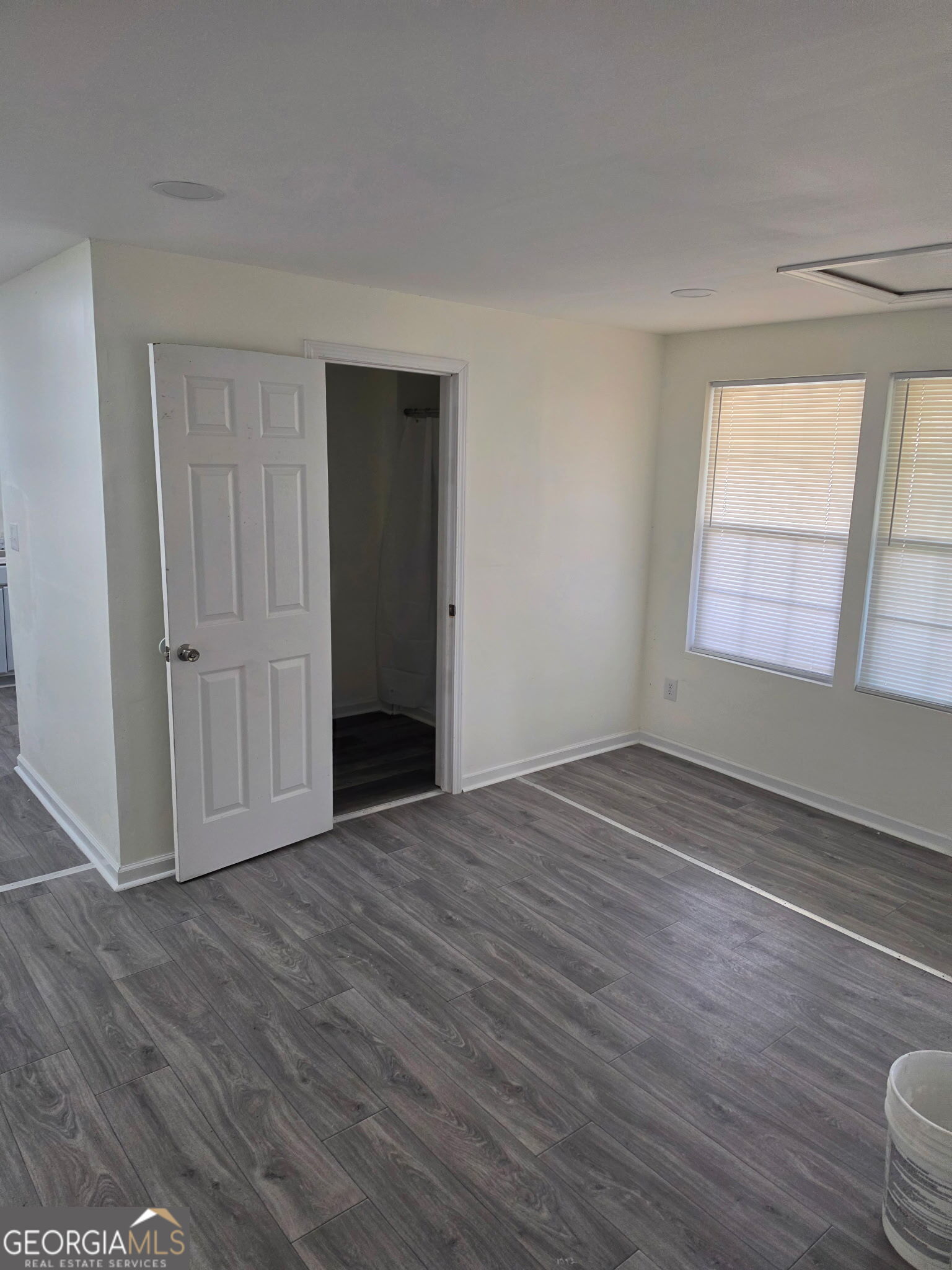2710 Napier Avenue Property Photo 7