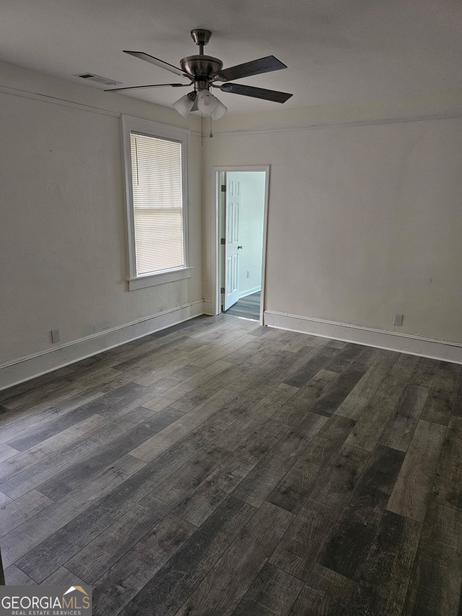 2710 Napier Avenue Property Photo 12