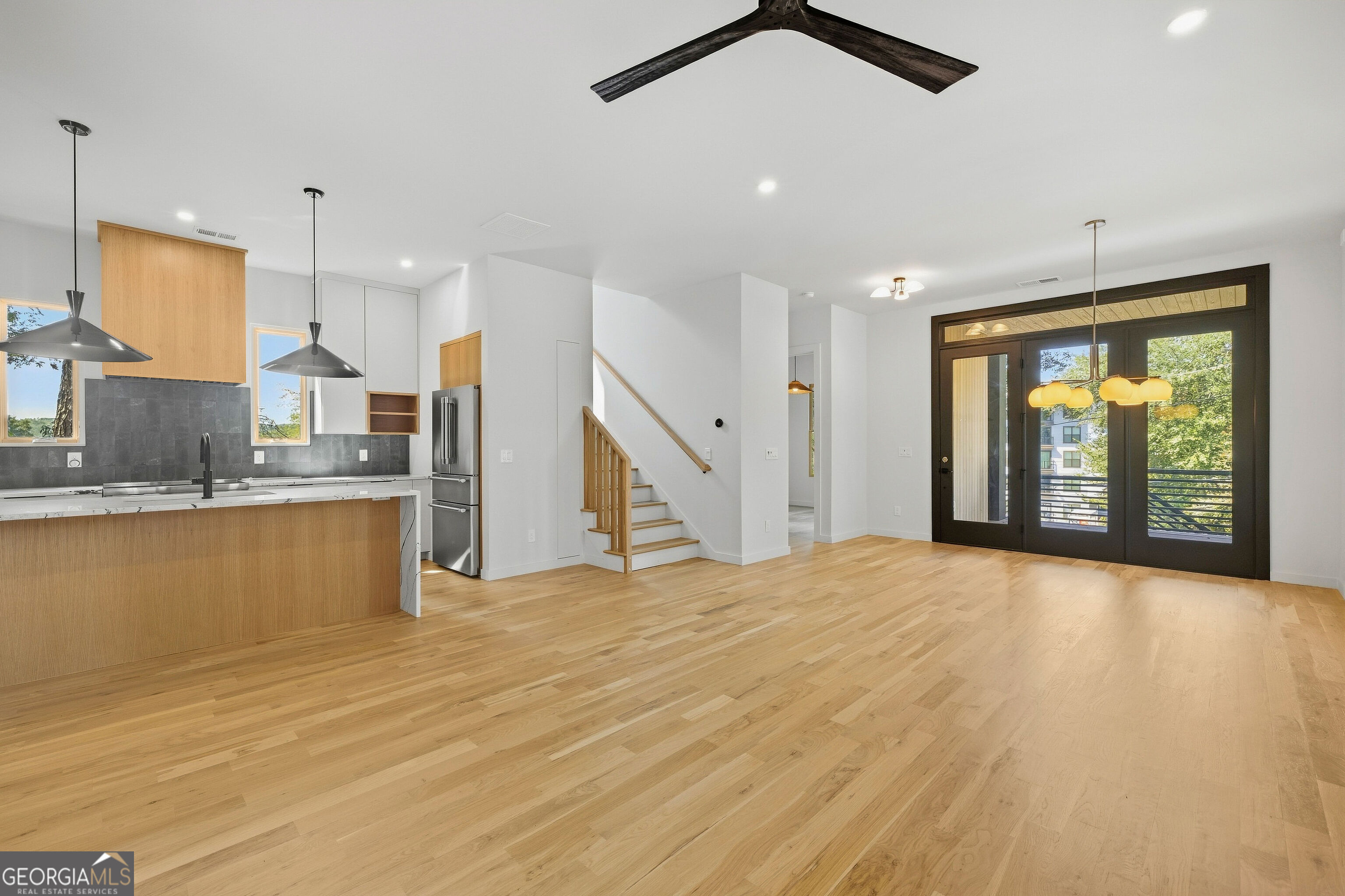 1010 Boulevard Se # A Property Photo 11