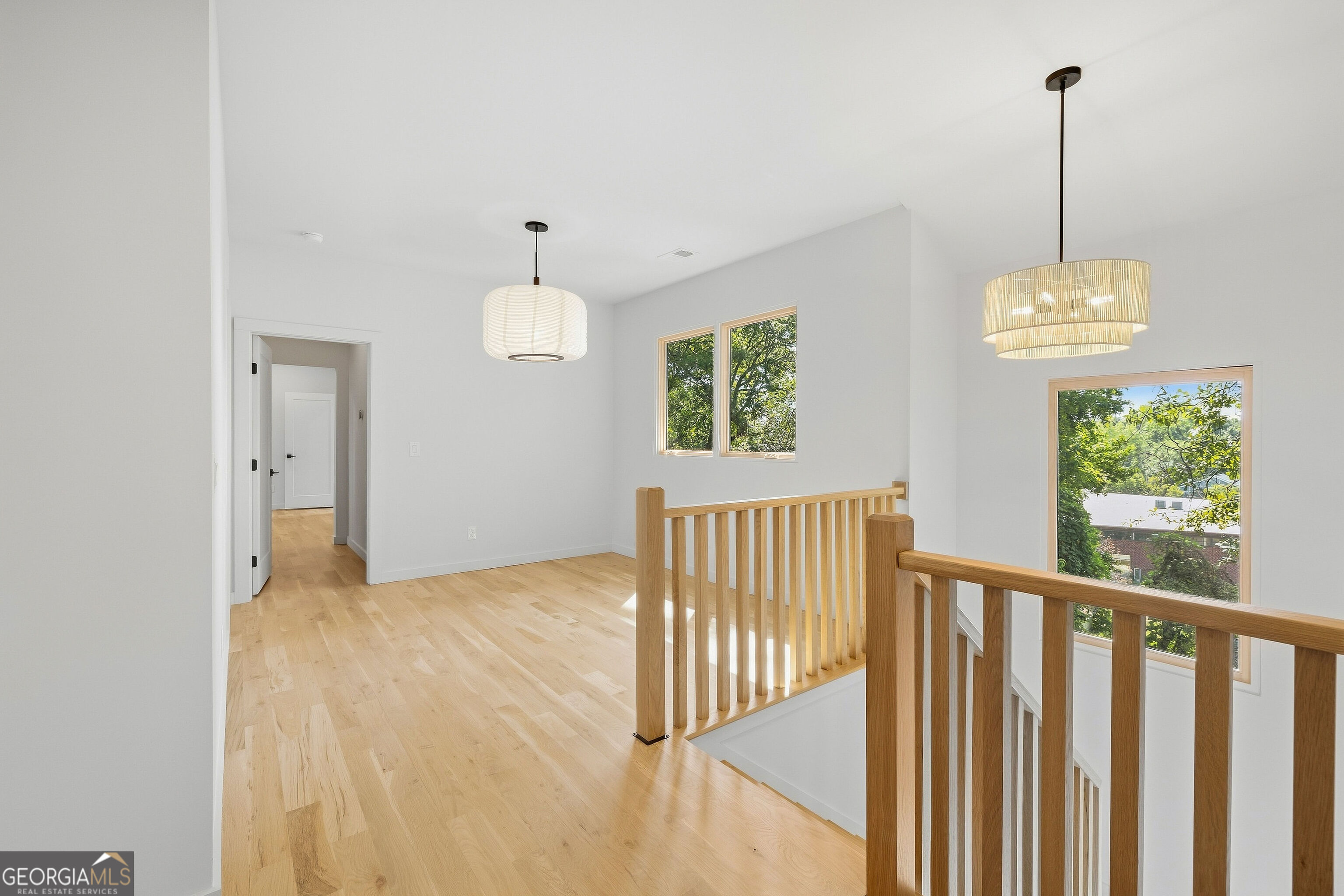 1010 Boulevard Se # A Property Photo 16
