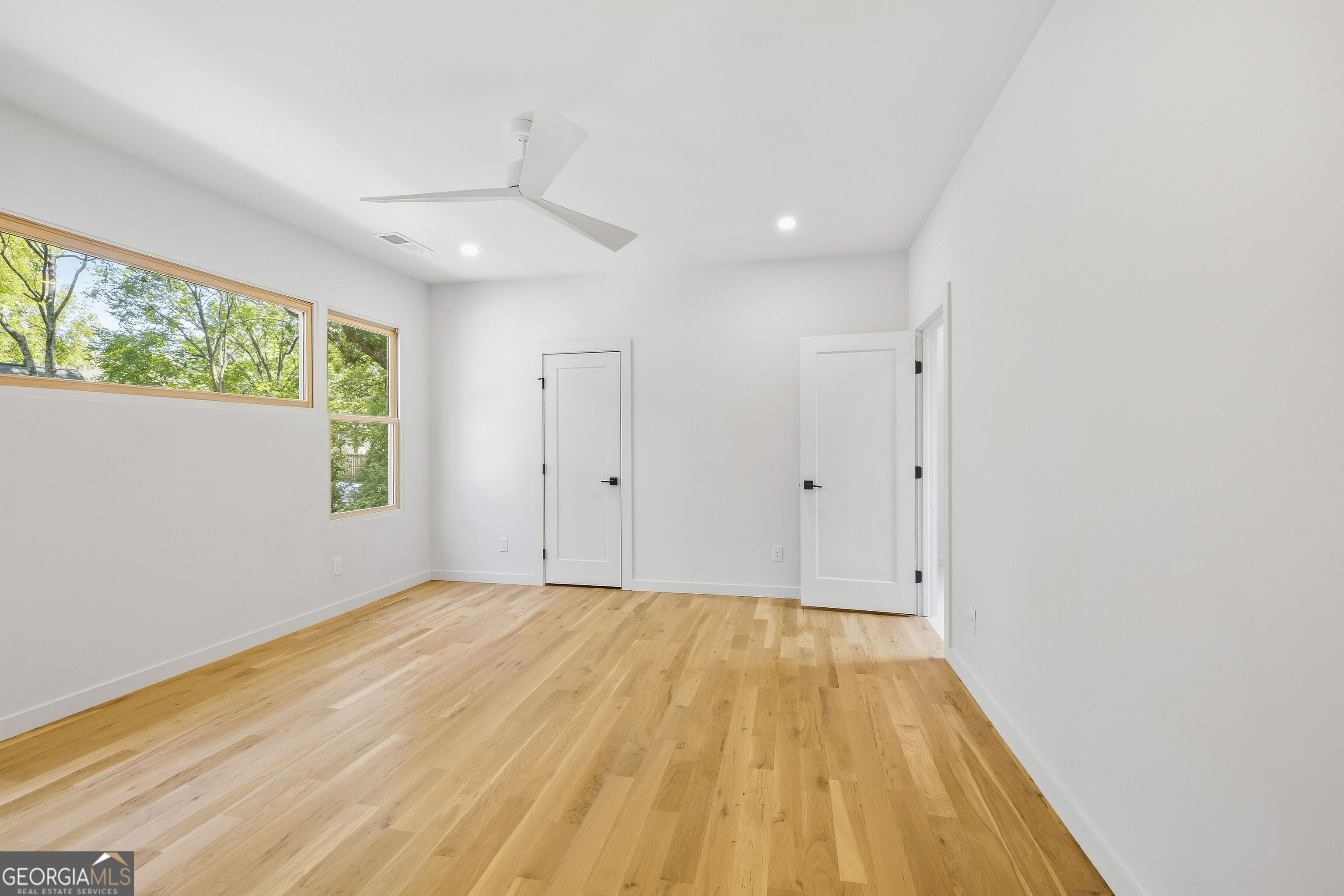 1010 Boulevard Se # A Property Photo 18