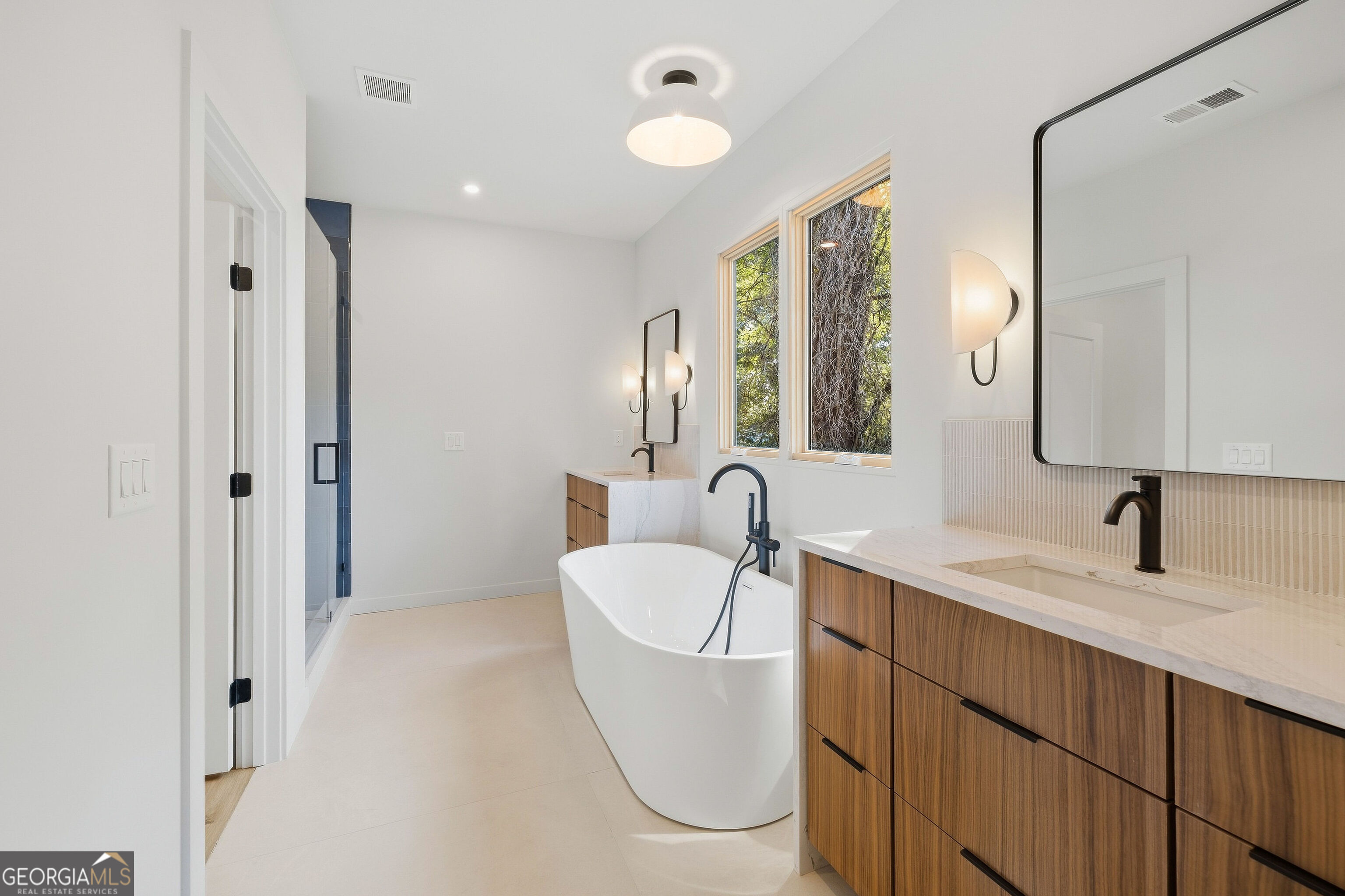 1010 Boulevard Se # A Property Photo 22