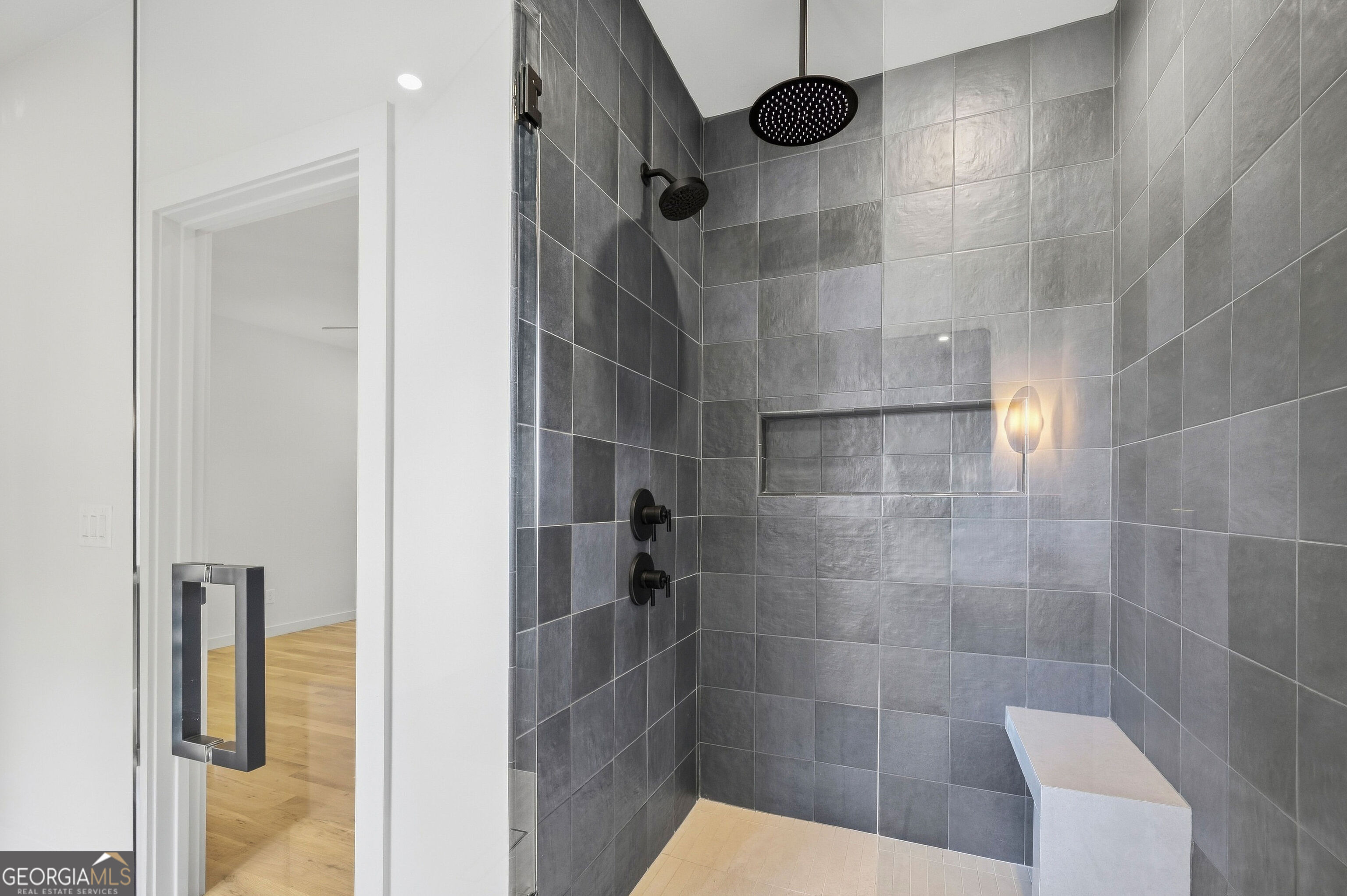 1010 Boulevard Se # A Property Photo 23