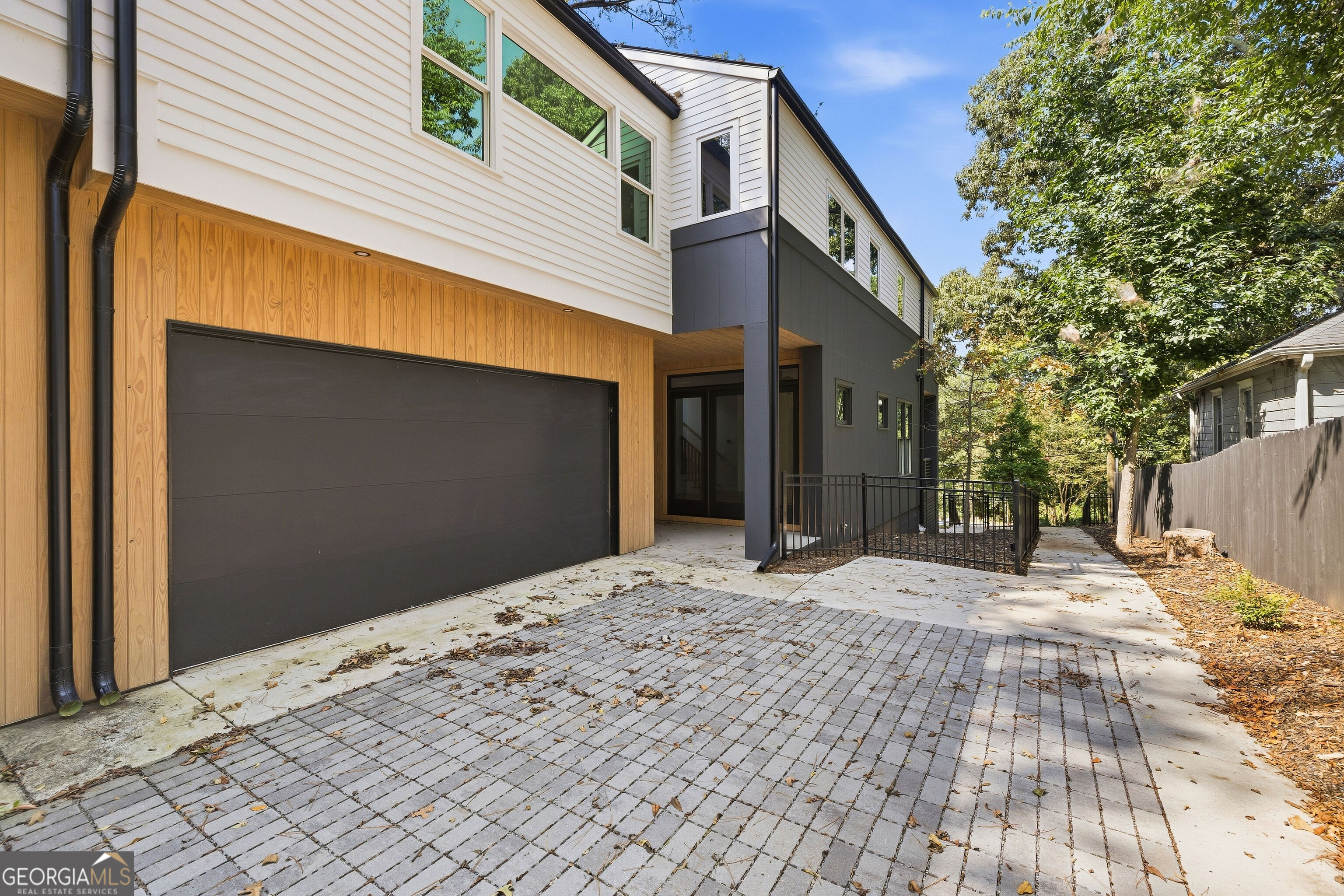 1010 Boulevard Se # A Property Photo 29