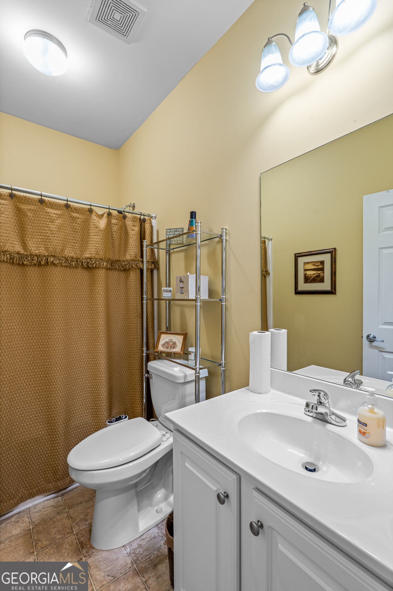 4232 Pondview Way Property Photo 14