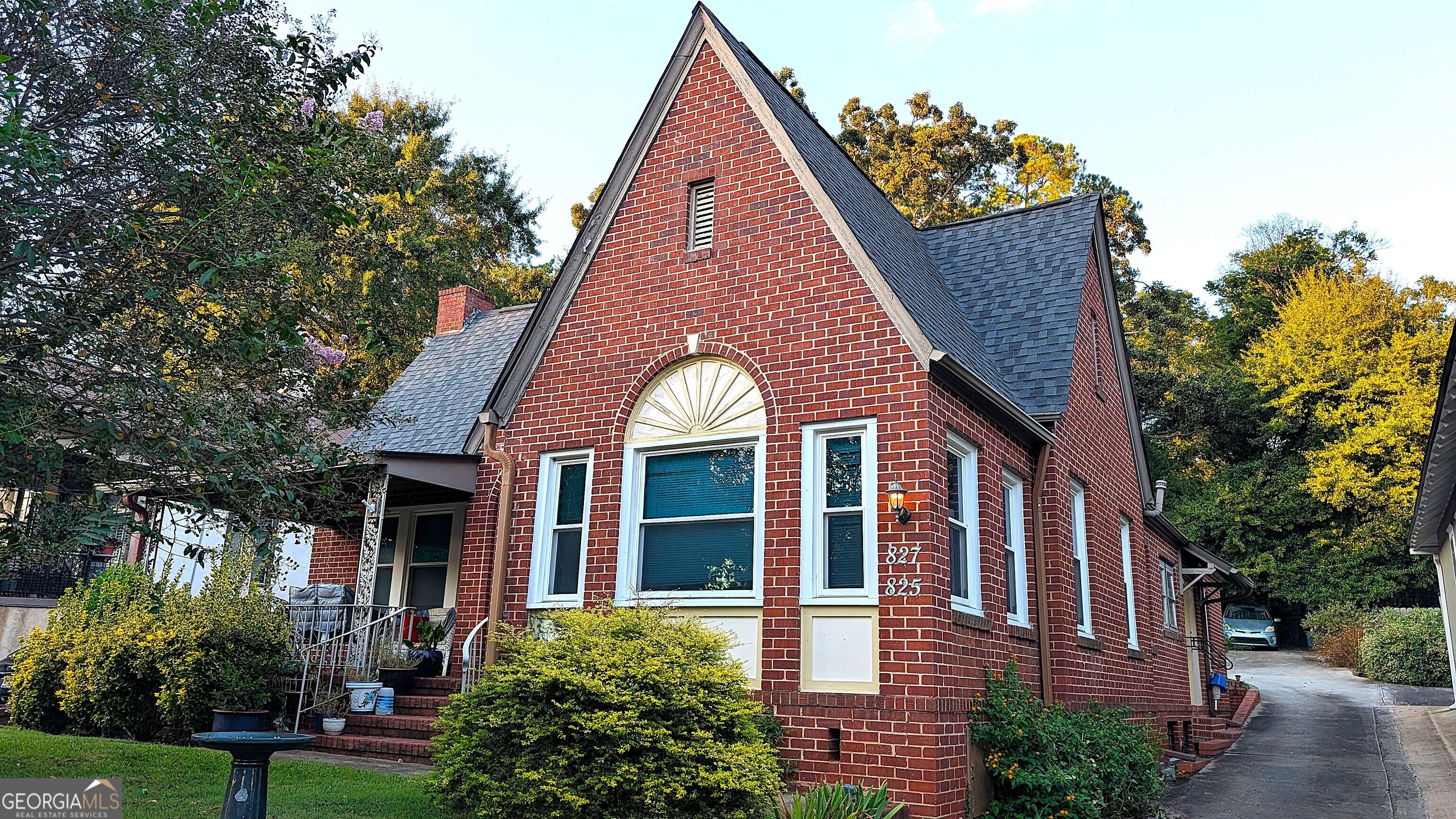 827 Boulevard Property Photo 1