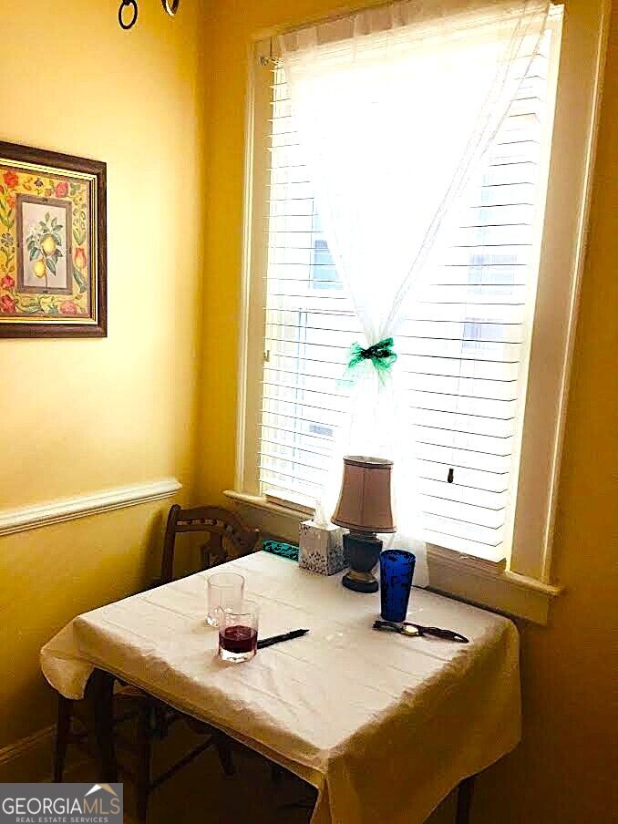 827 Boulevard Property Photo 4