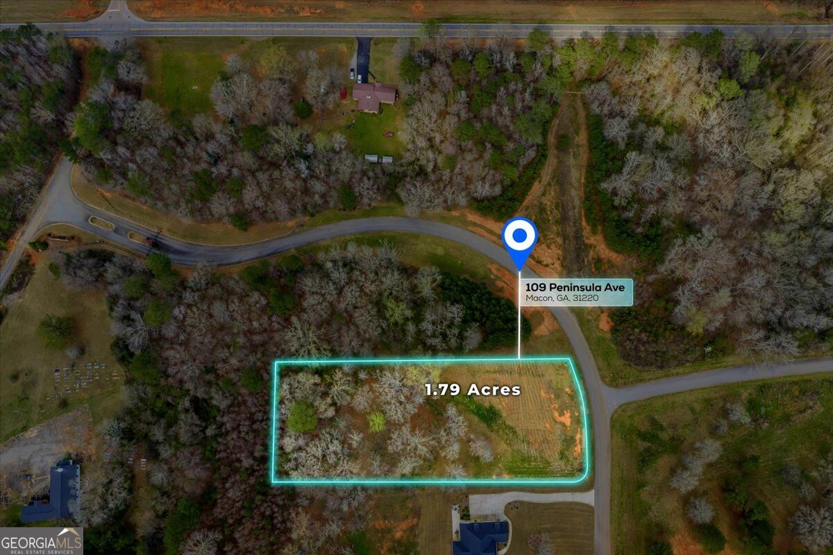 109 Peninsula Avenue Property Photo 3
