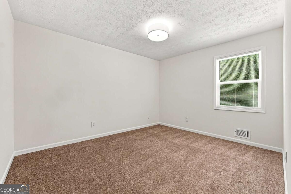1001 Martin Road Property Photo 41