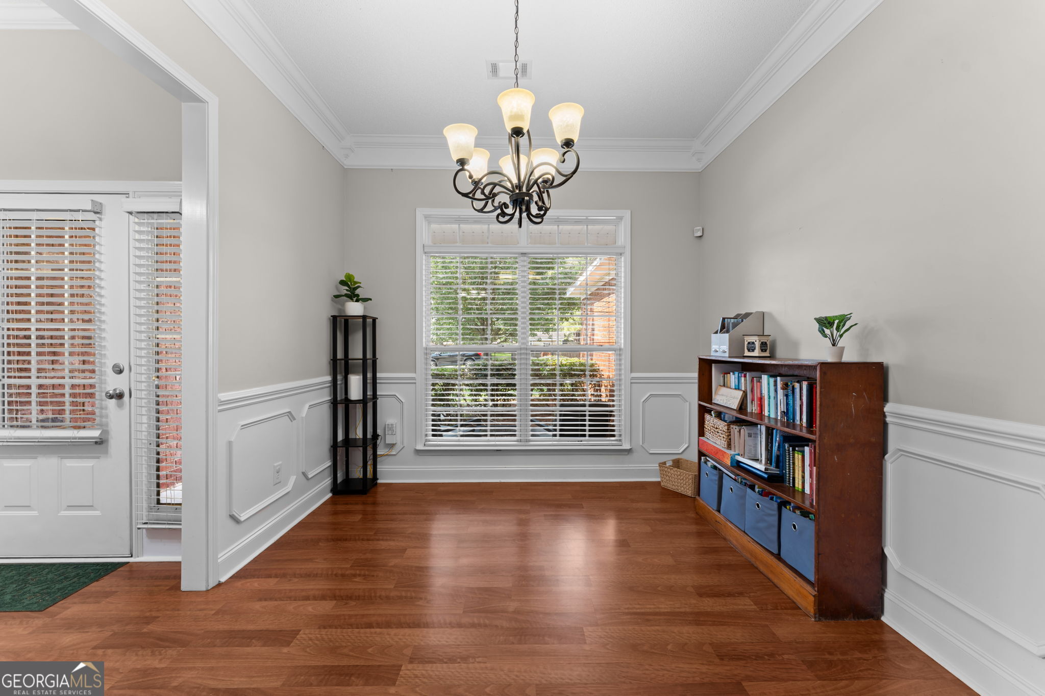 204 Galloway Street Property Photo 8