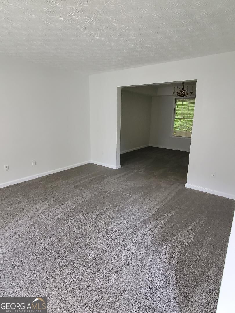 2325 Wexford Drive Property Photo 3