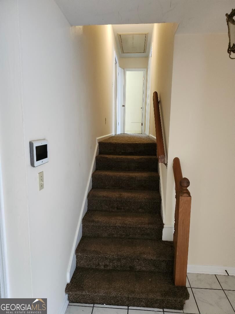 2325 Wexford Drive Property Photo 5