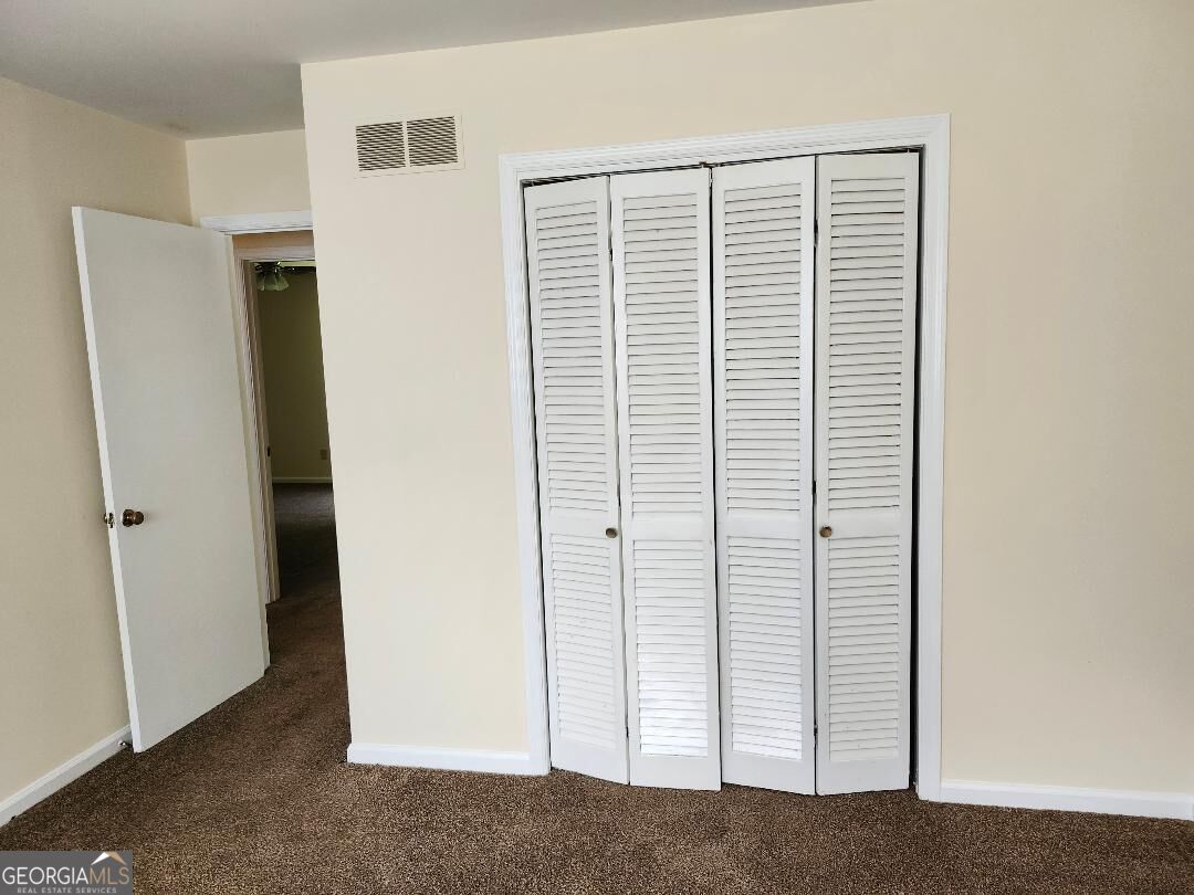2325 Wexford Drive Property Photo 8