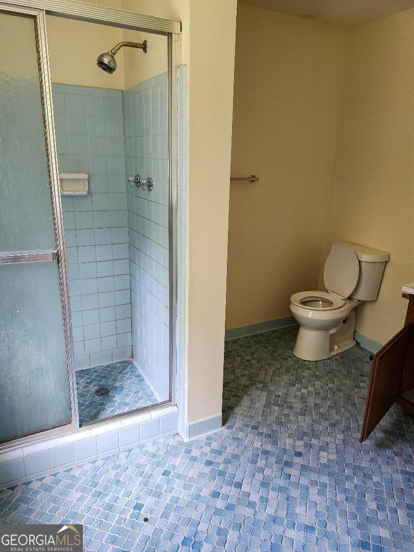 2325 Wexford Drive Property Photo 9