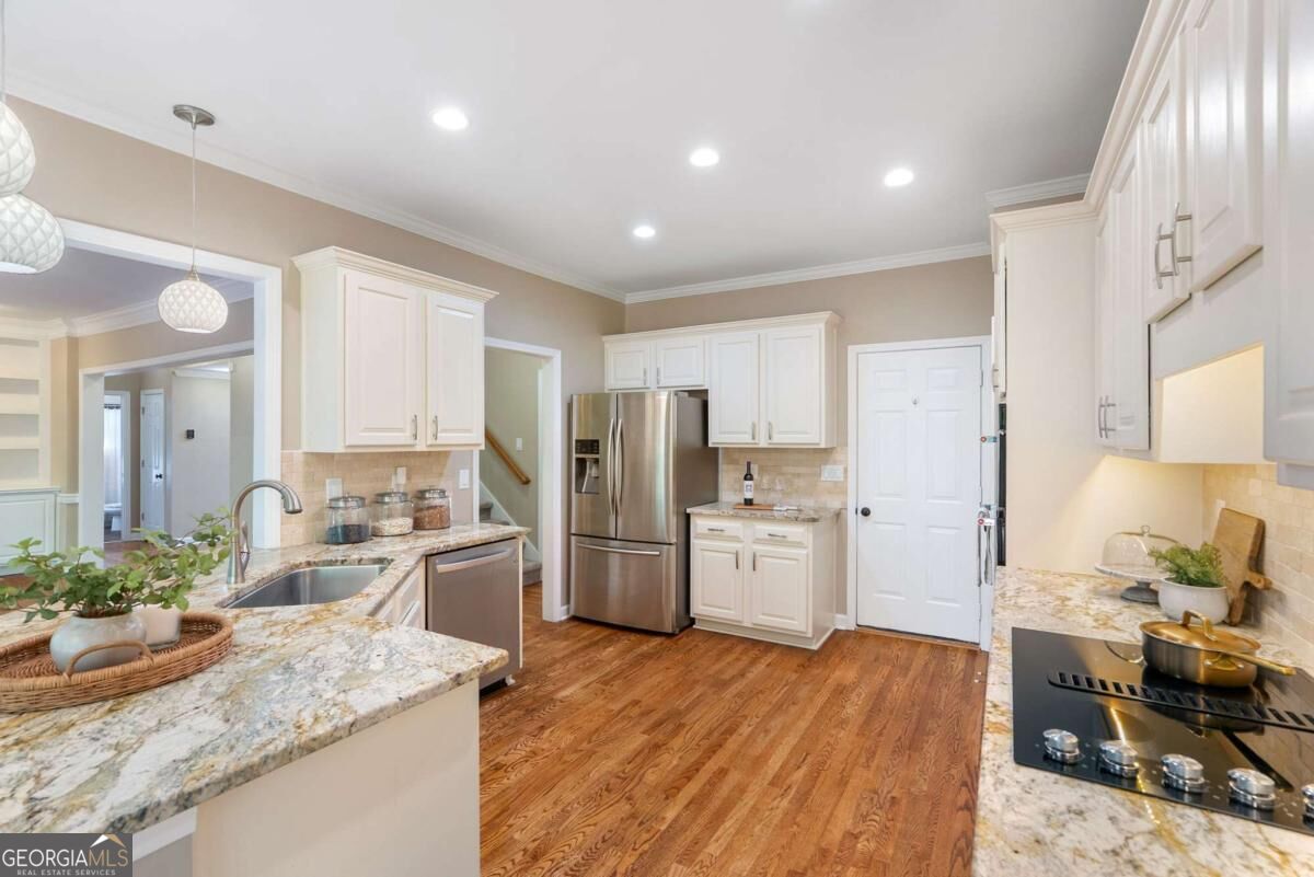 135 Grand Avenue Property Photo 12