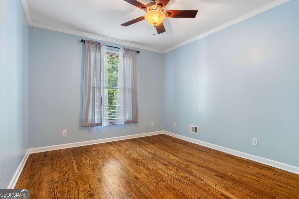 135 Grand Avenue Property Photo 23