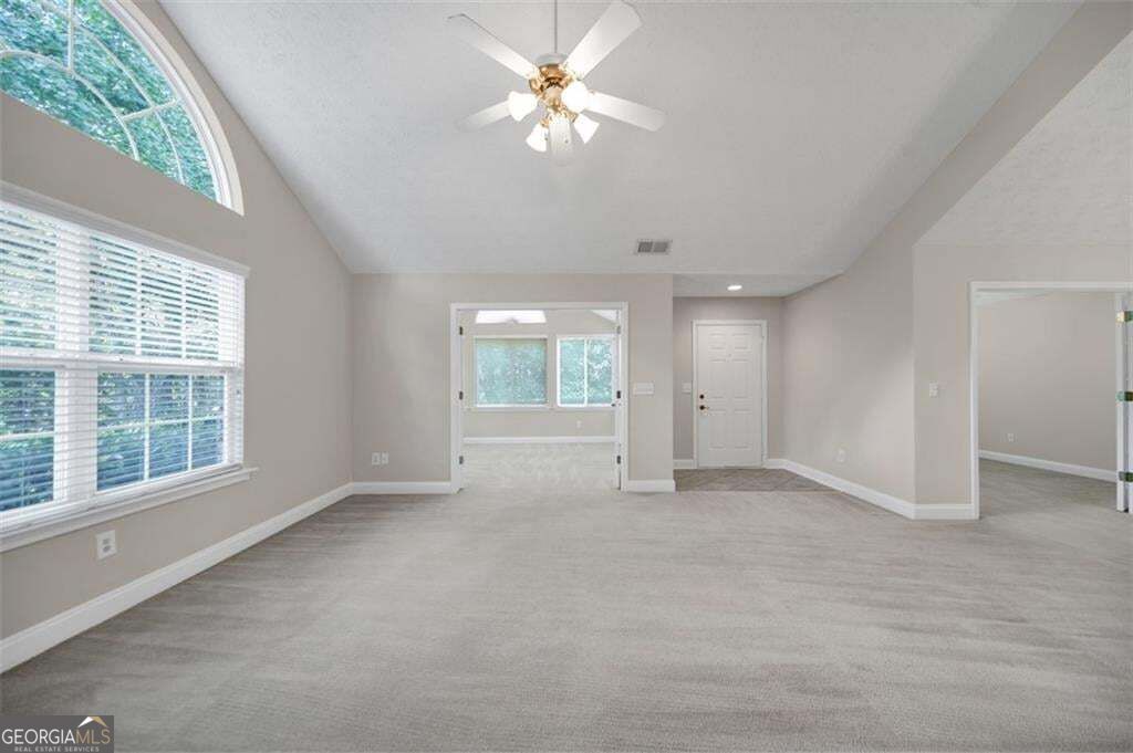 142 Vintage Club Circle Property Photo 5
