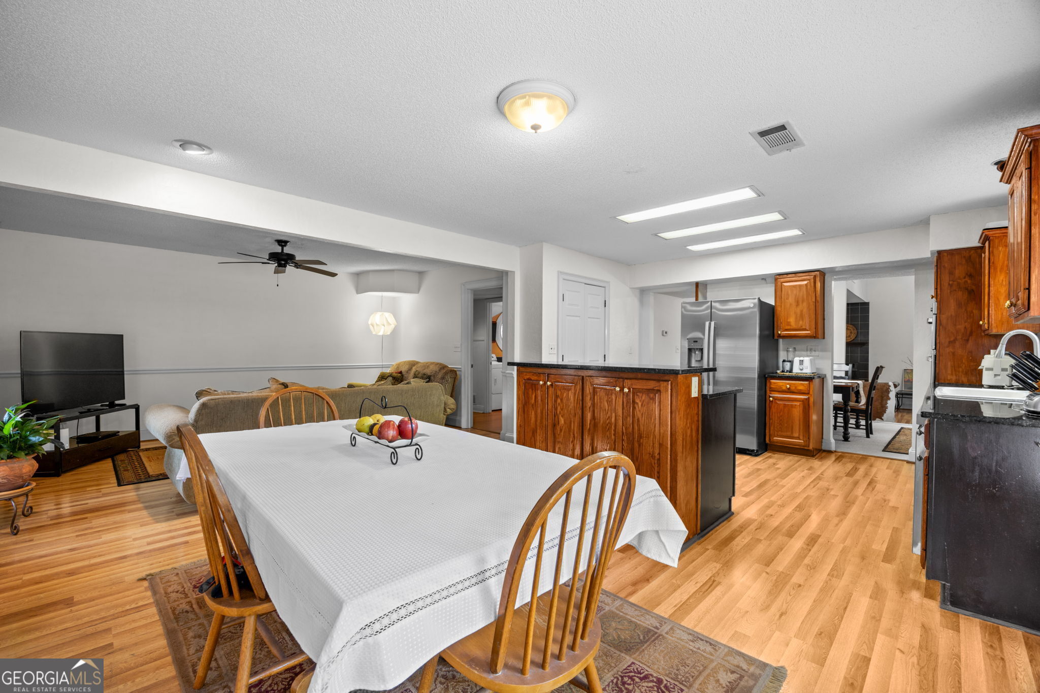 2335 Ettas Circle Se Property Photo 14