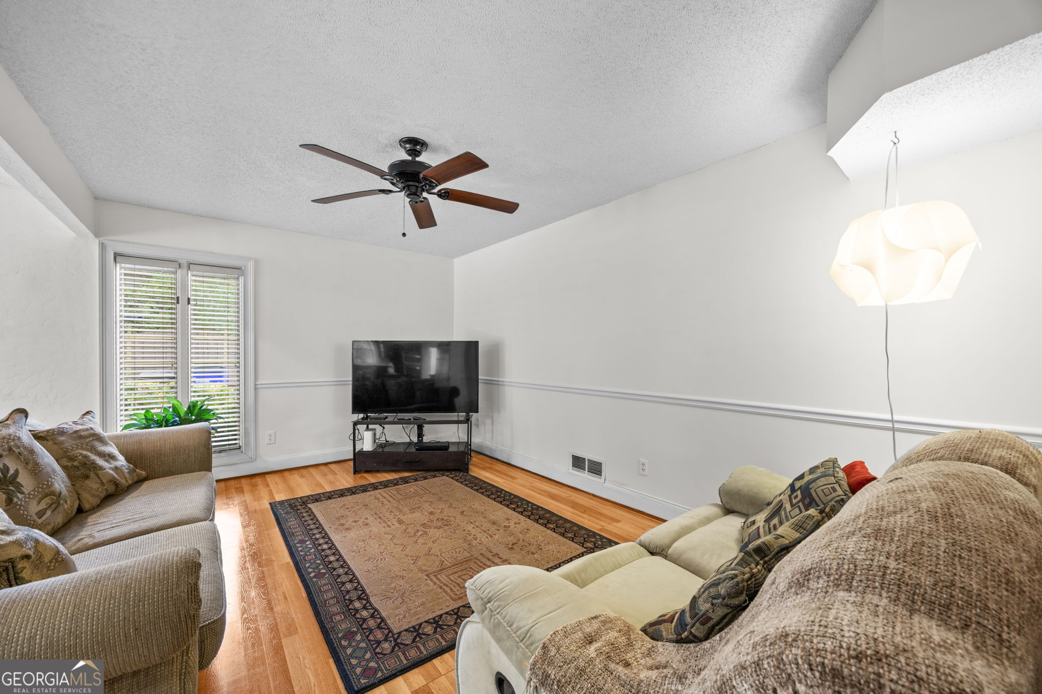 2335 Ettas Circle Se Property Photo 18