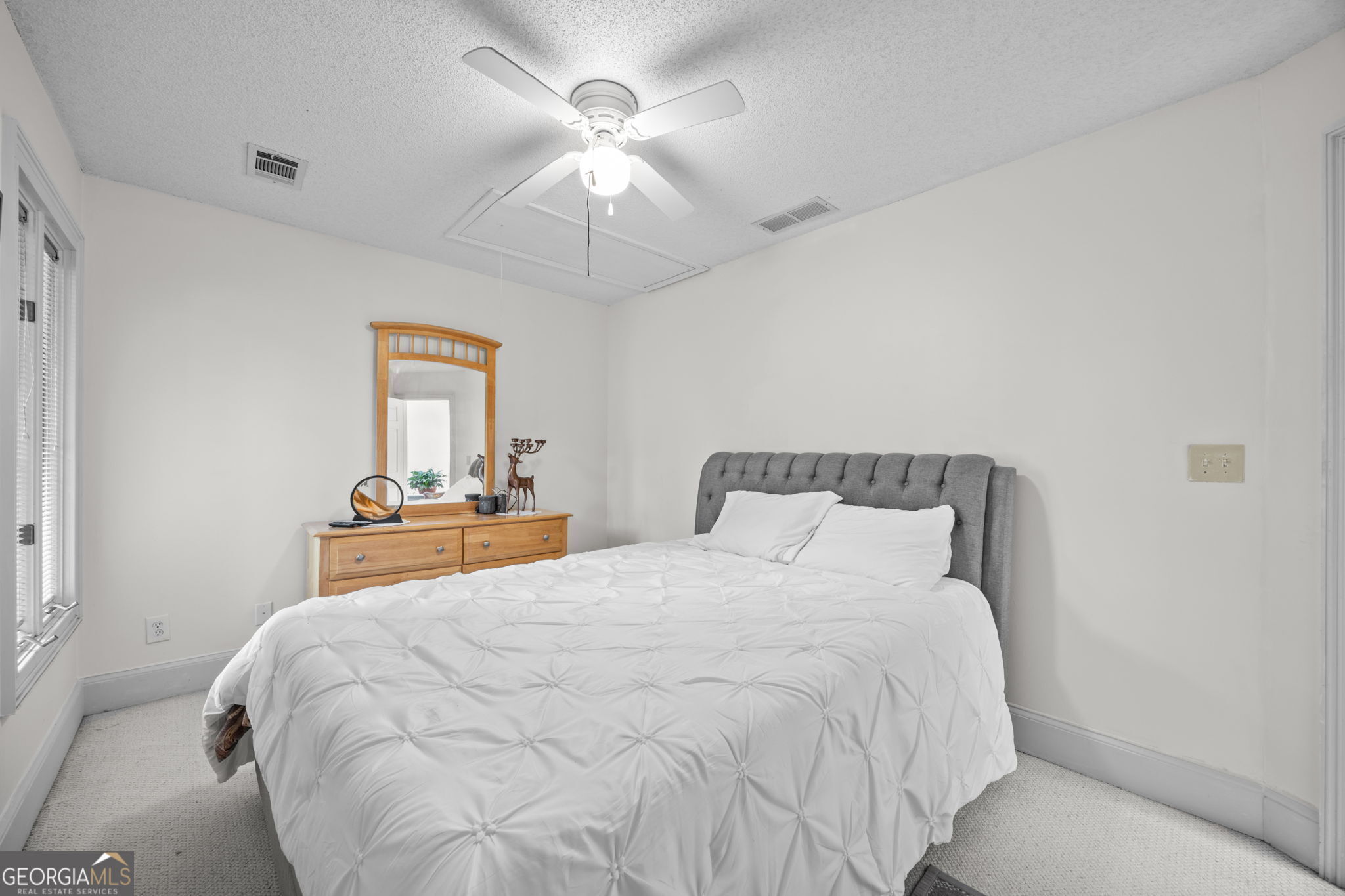 2335 Ettas Circle Se Property Photo 25