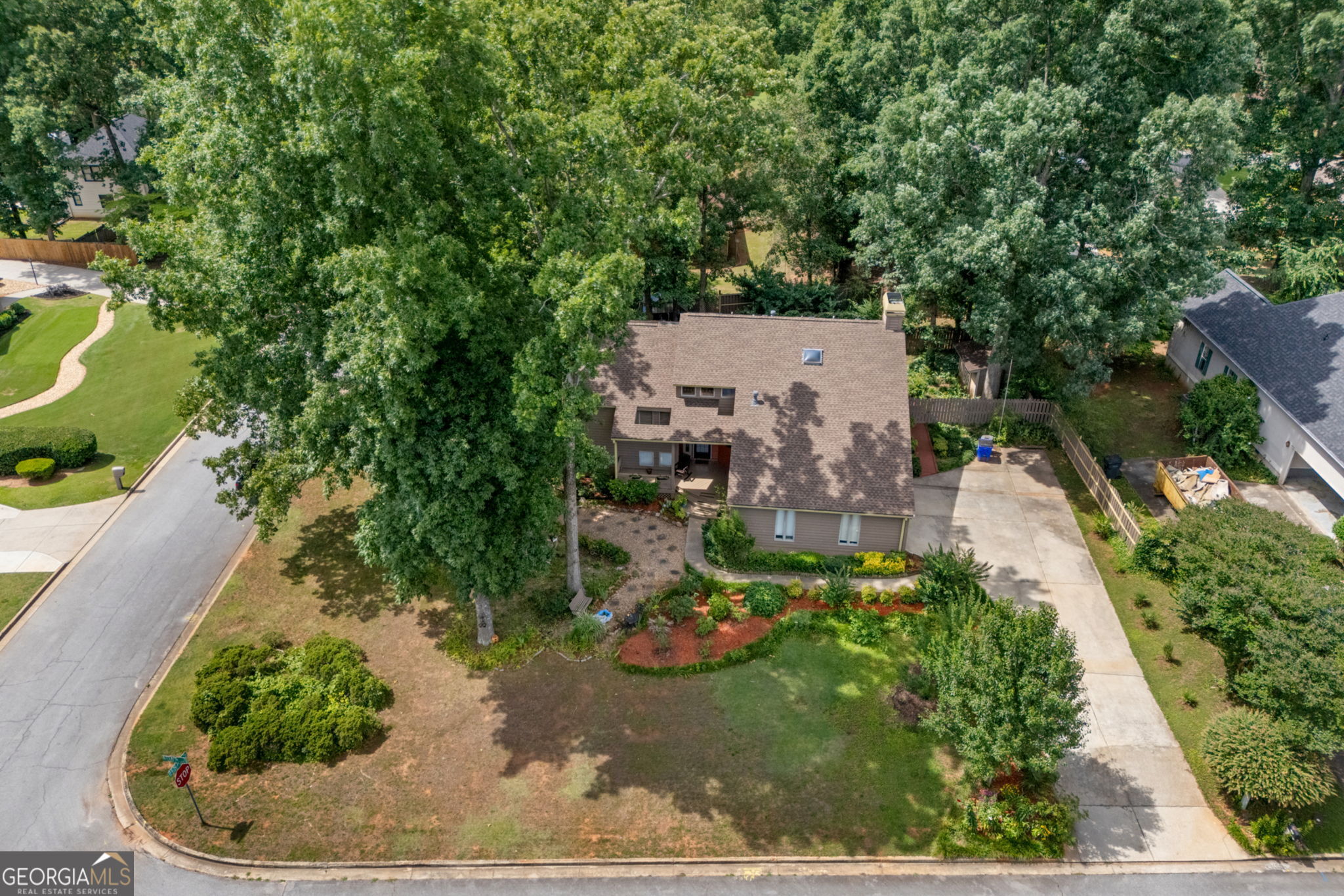 2335 Ettas Circle Se Property Photo 35