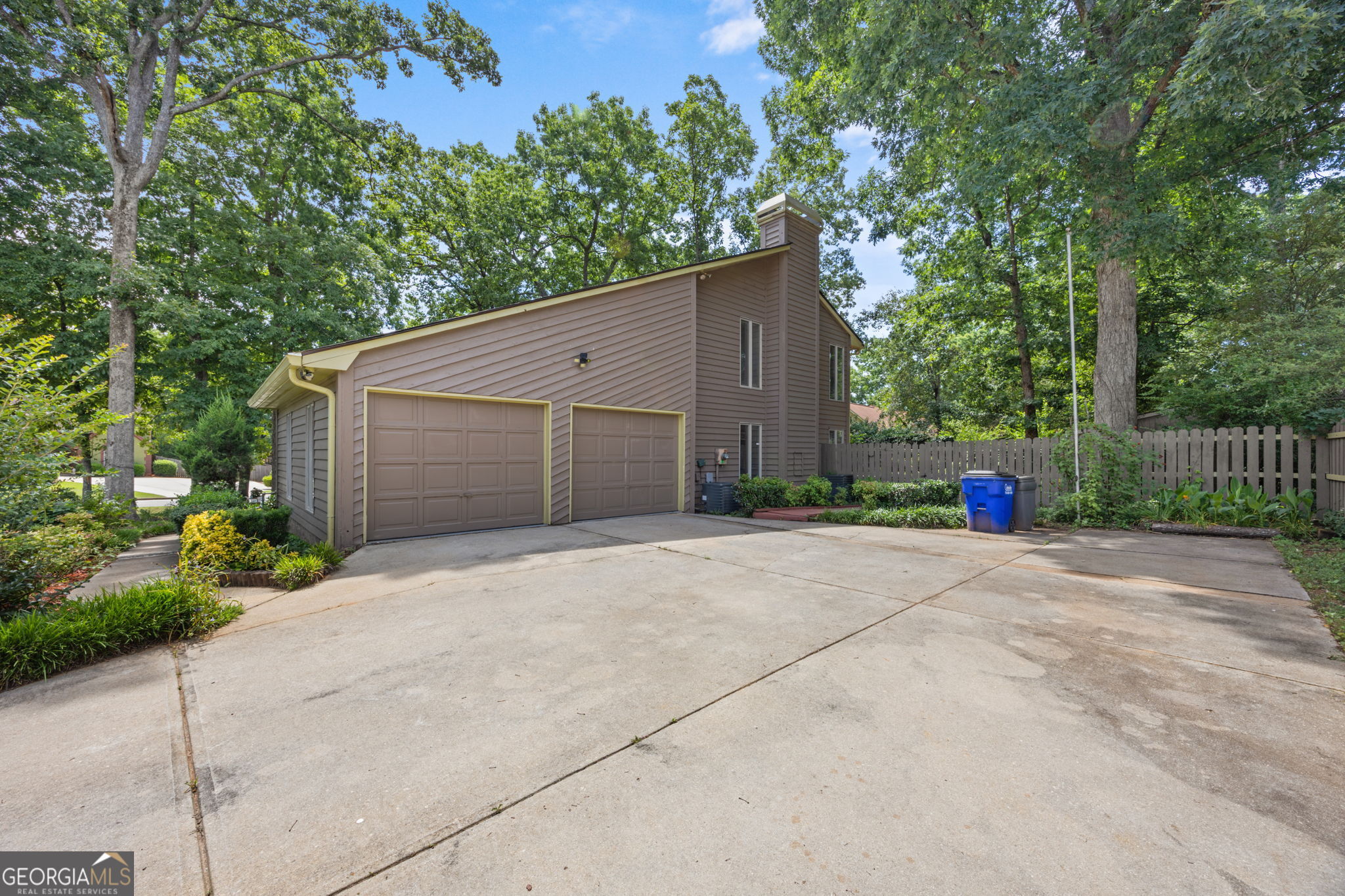 2335 Ettas Circle Se Property Photo 42