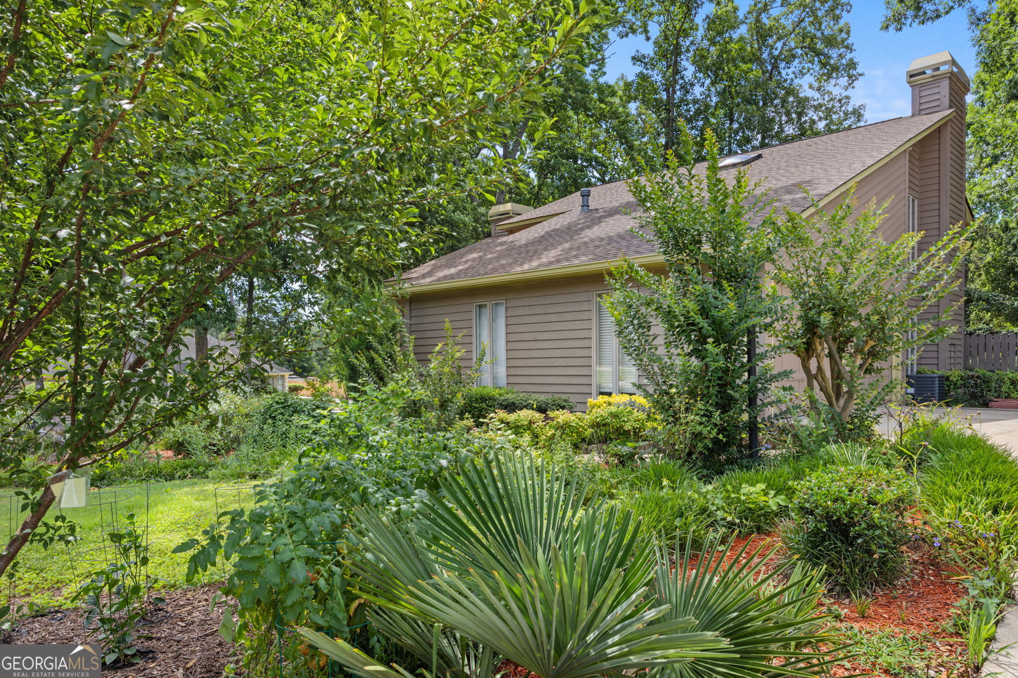 2335 Ettas Circle Se Property Photo 43
