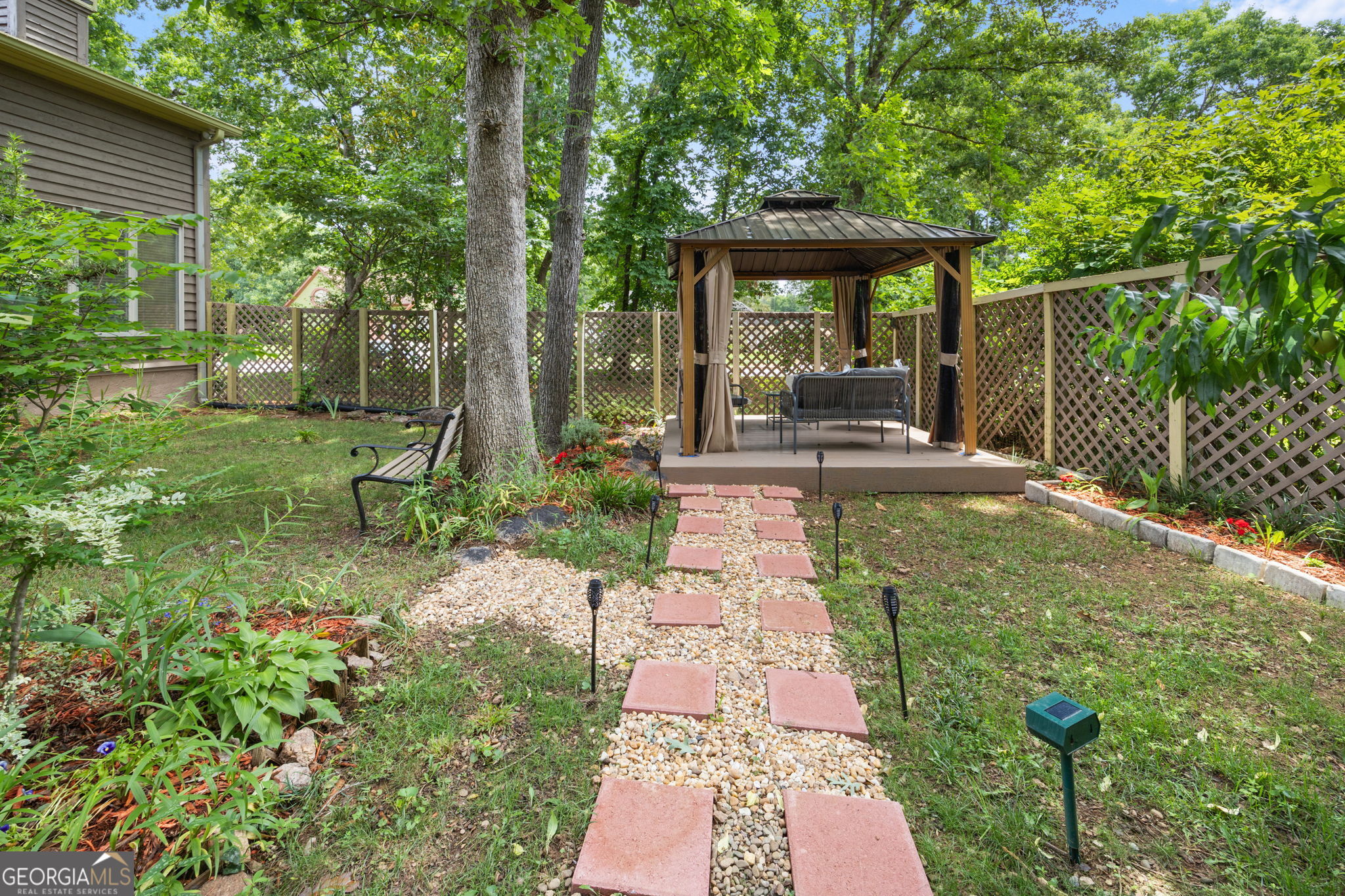 2335 Ettas Circle Se Property Photo 47