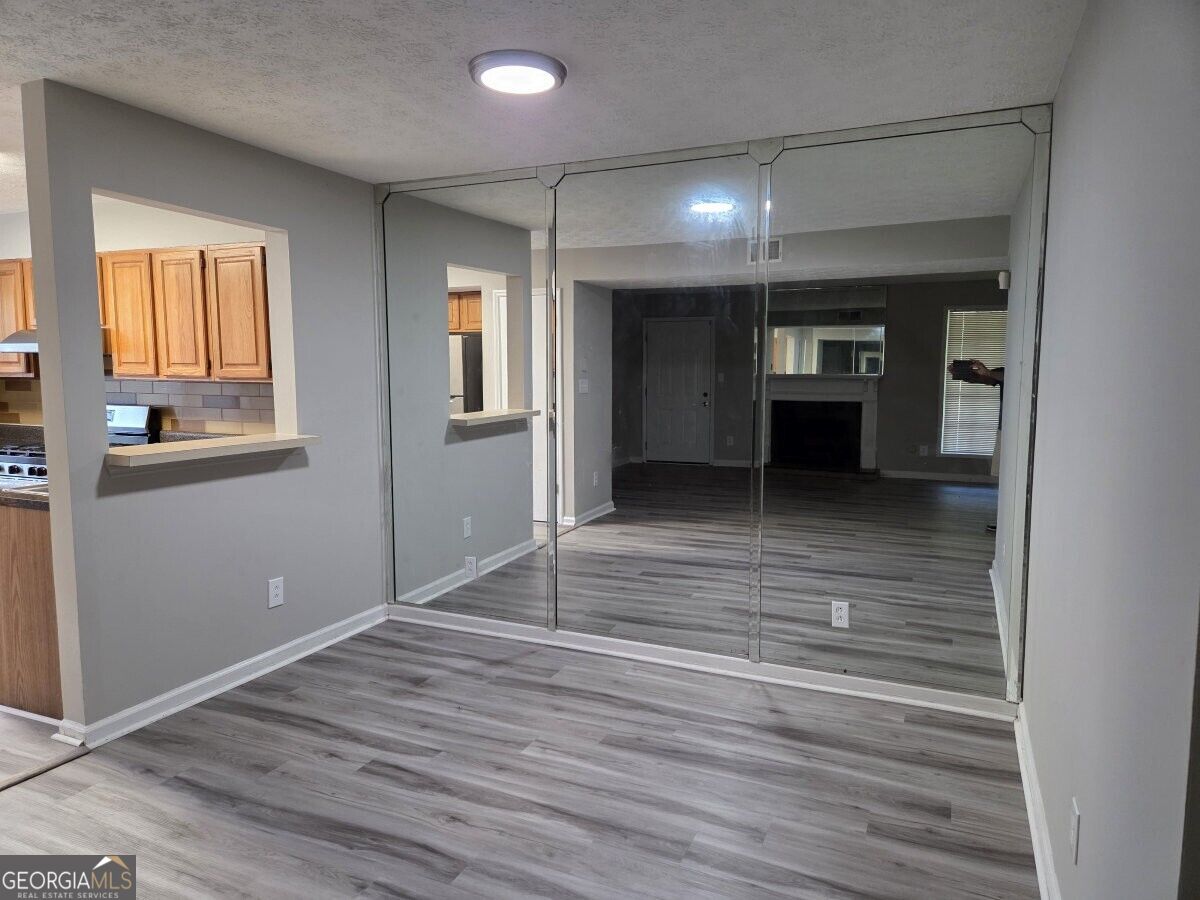9412 Cypress Lane Property Photo 4
