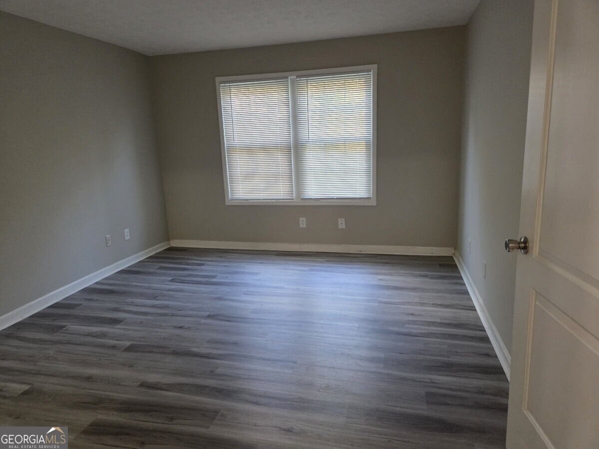 9412 Cypress Lane Property Photo 5