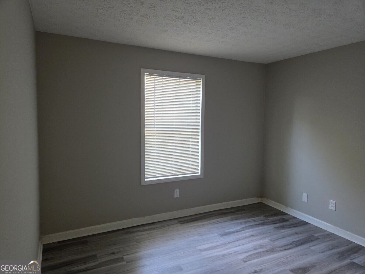 9412 Cypress Lane Property Photo 7