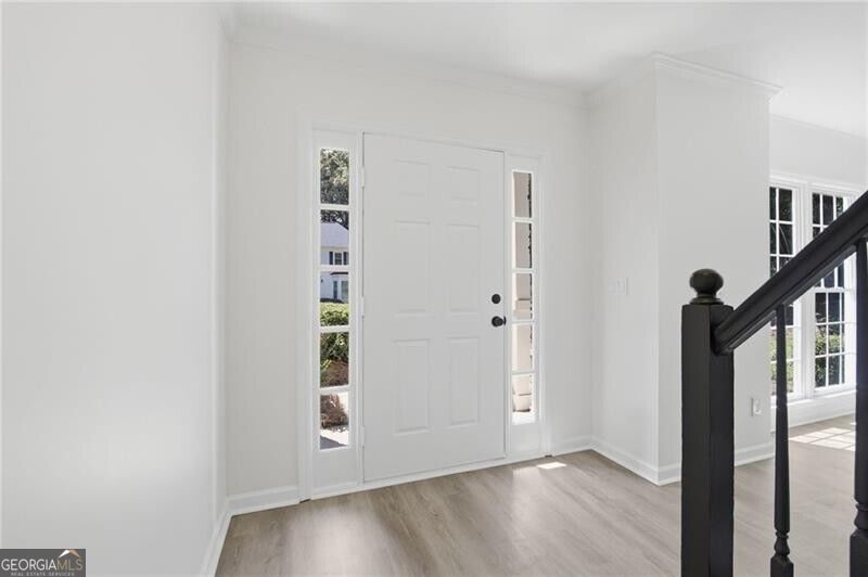 558 Russett Court Sw Property Photo 5