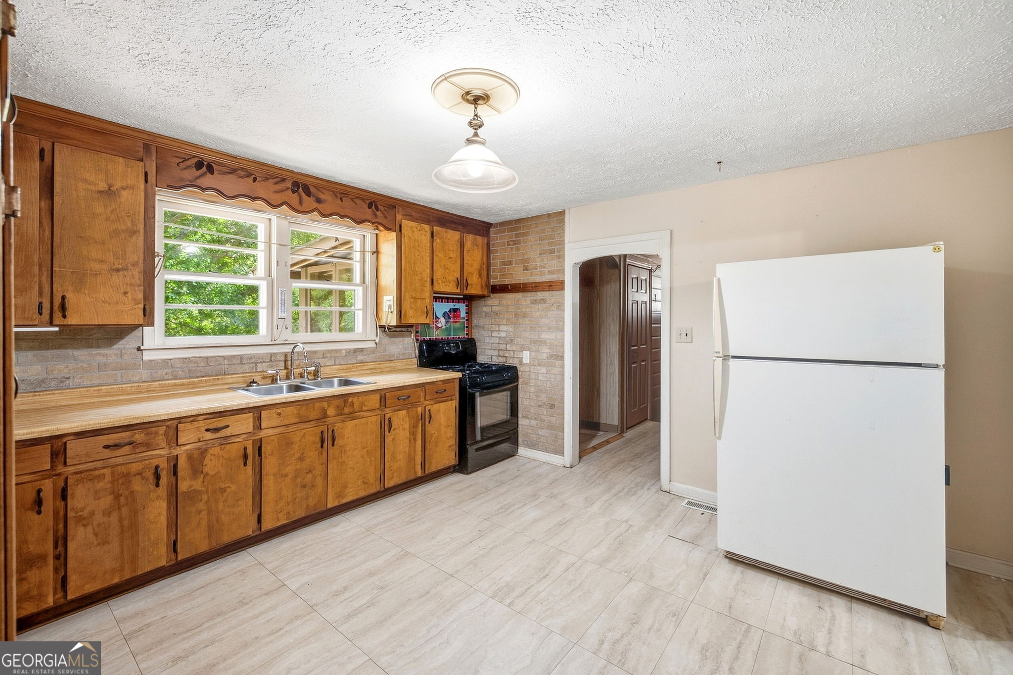 2124 Highway 105 Property Photo 12