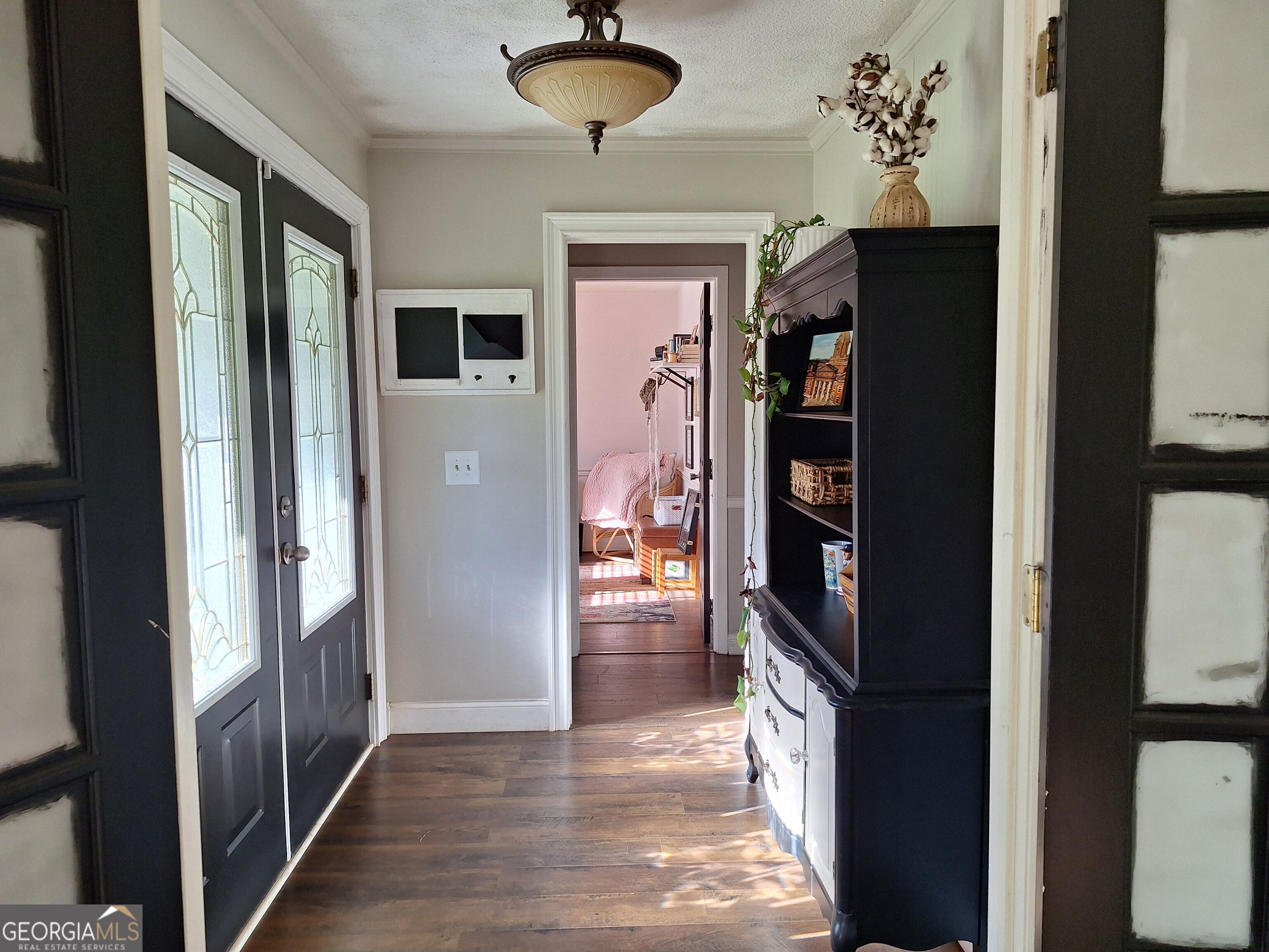 631 Todd Circle Property Photo 2