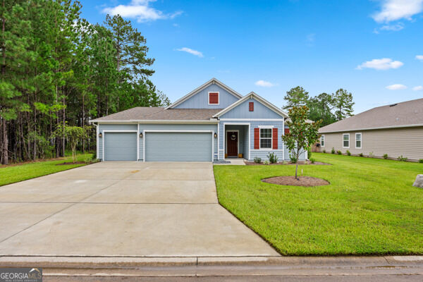 137 Breakwater Loop Property Photo 1