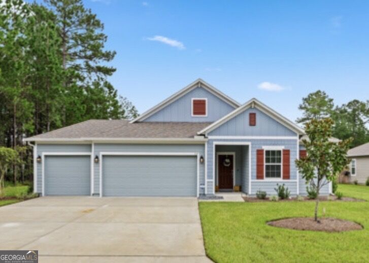 137 Breakwater Loop Property Photo 1