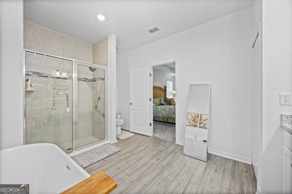 137 Breakwater Loop Property Photo 31