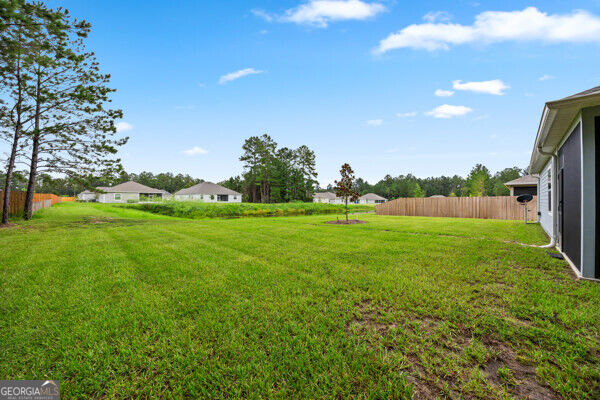 137 Breakwater Loop Property Photo 37