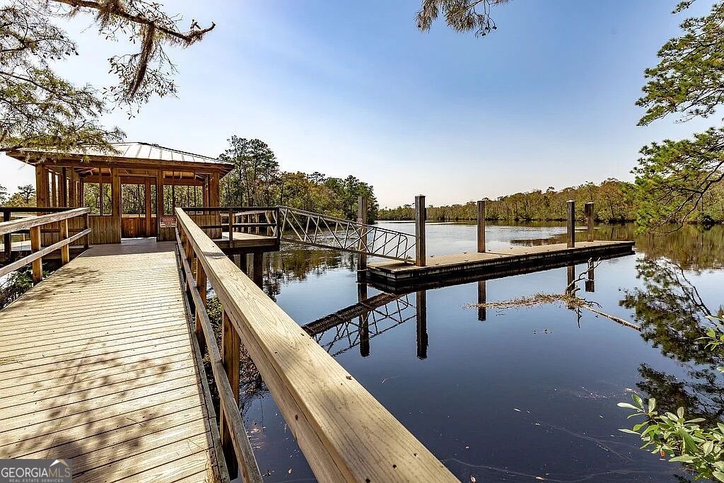 137 Breakwater Loop Property Photo 46