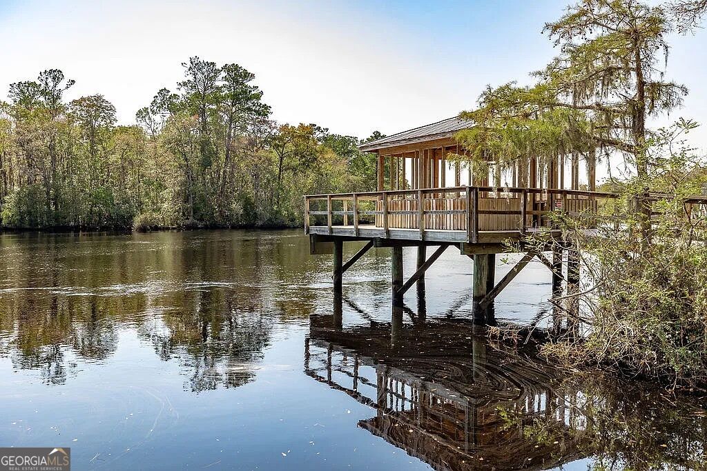 137 Breakwater Loop Property Photo 47